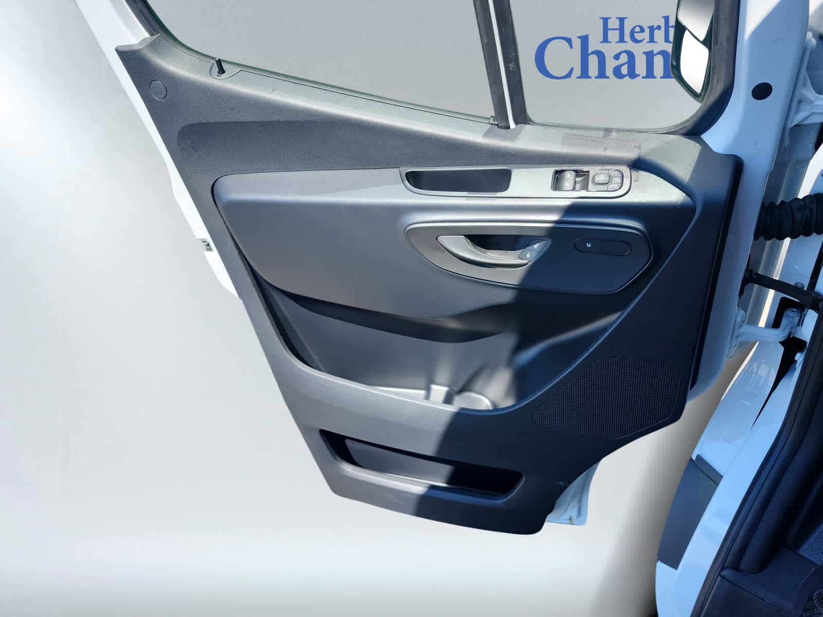 new 2025 Mercedes-Benz Sprinter 2500 car