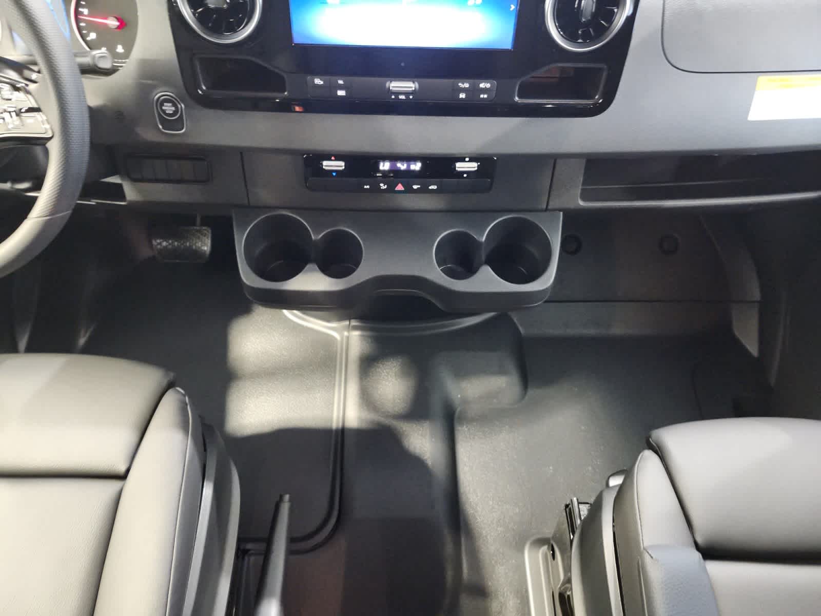 new 2025 Mercedes-Benz Sprinter car
