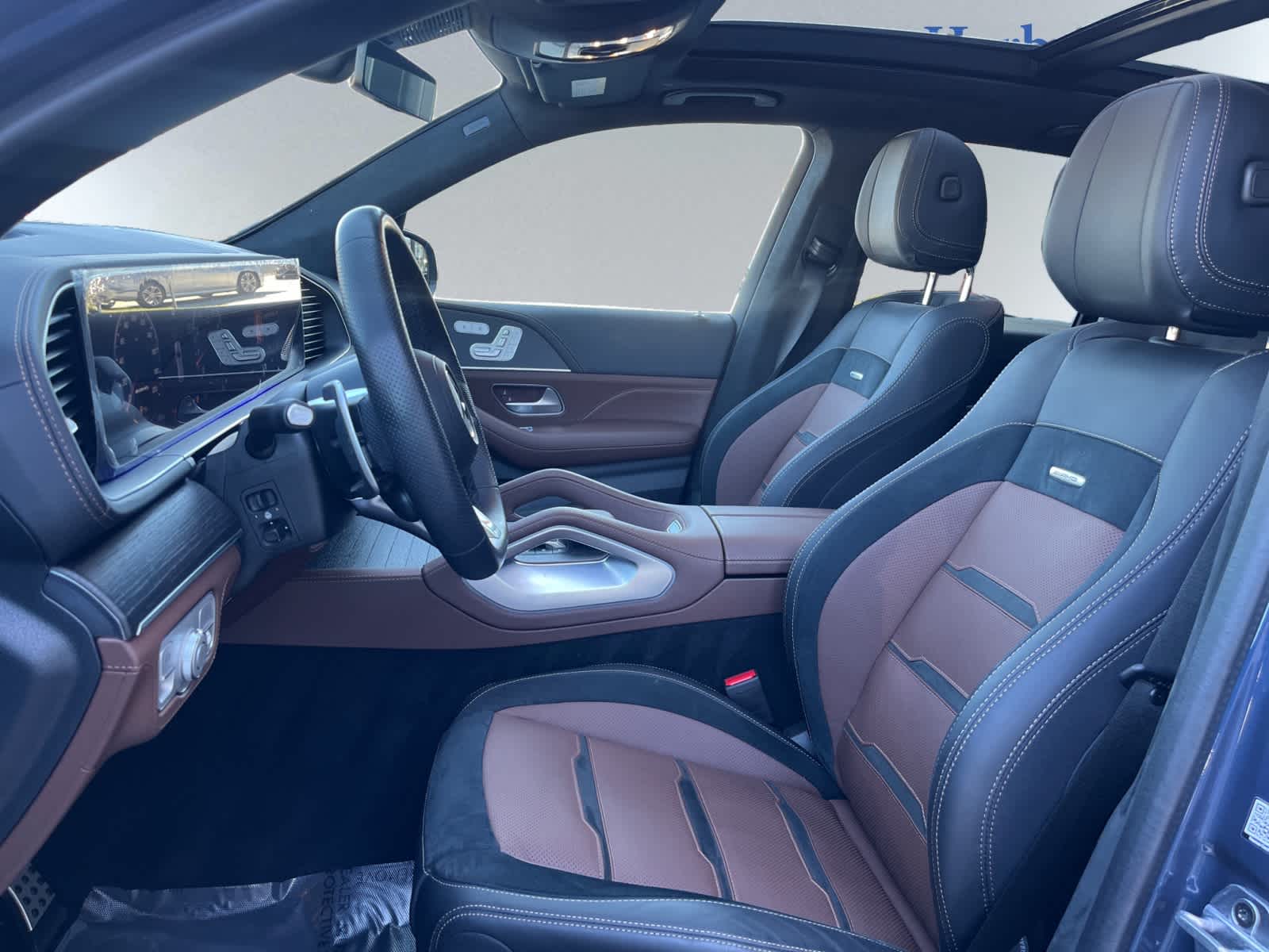 used 2024 Mercedes-Benz AMG GLE 63 car, priced at $110,998