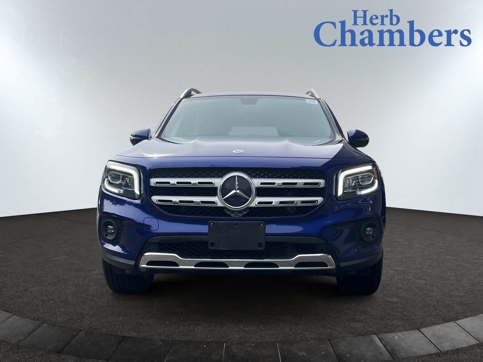 used 2020 Mercedes-Benz GLB 250 car, priced at $26,998