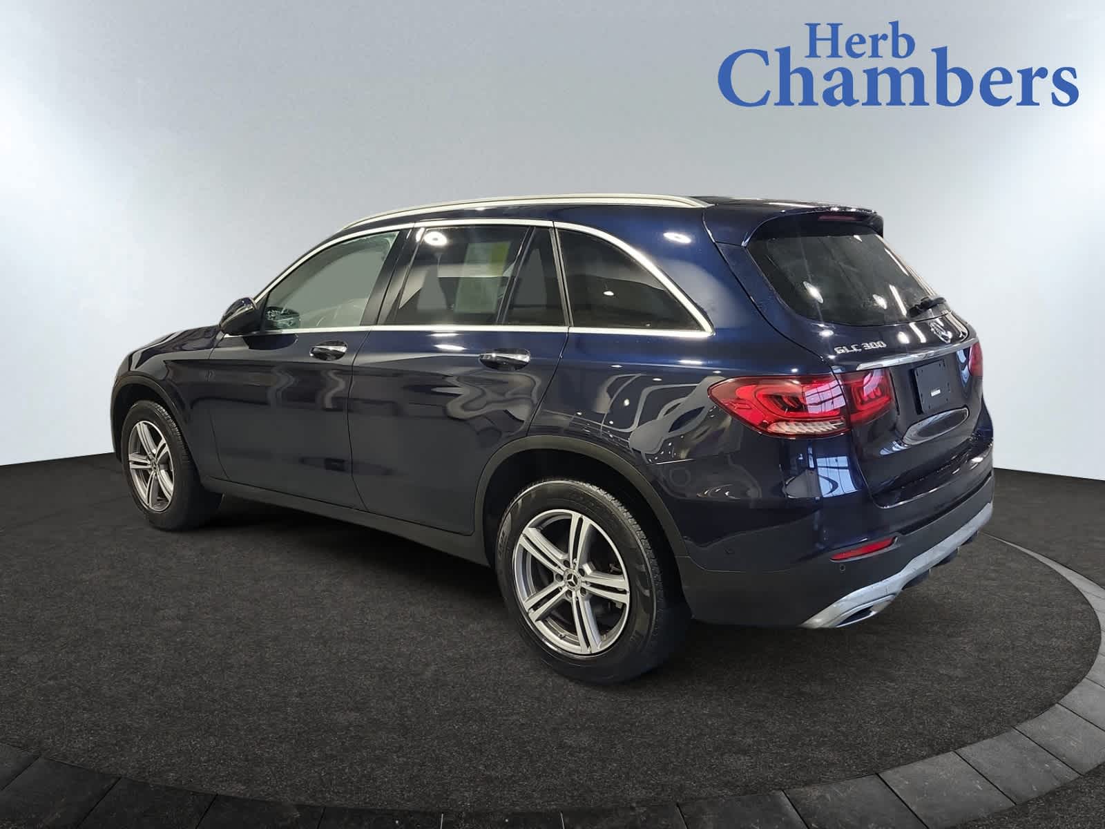 used 2021 Mercedes-Benz GLC 300 car, priced at $28,497