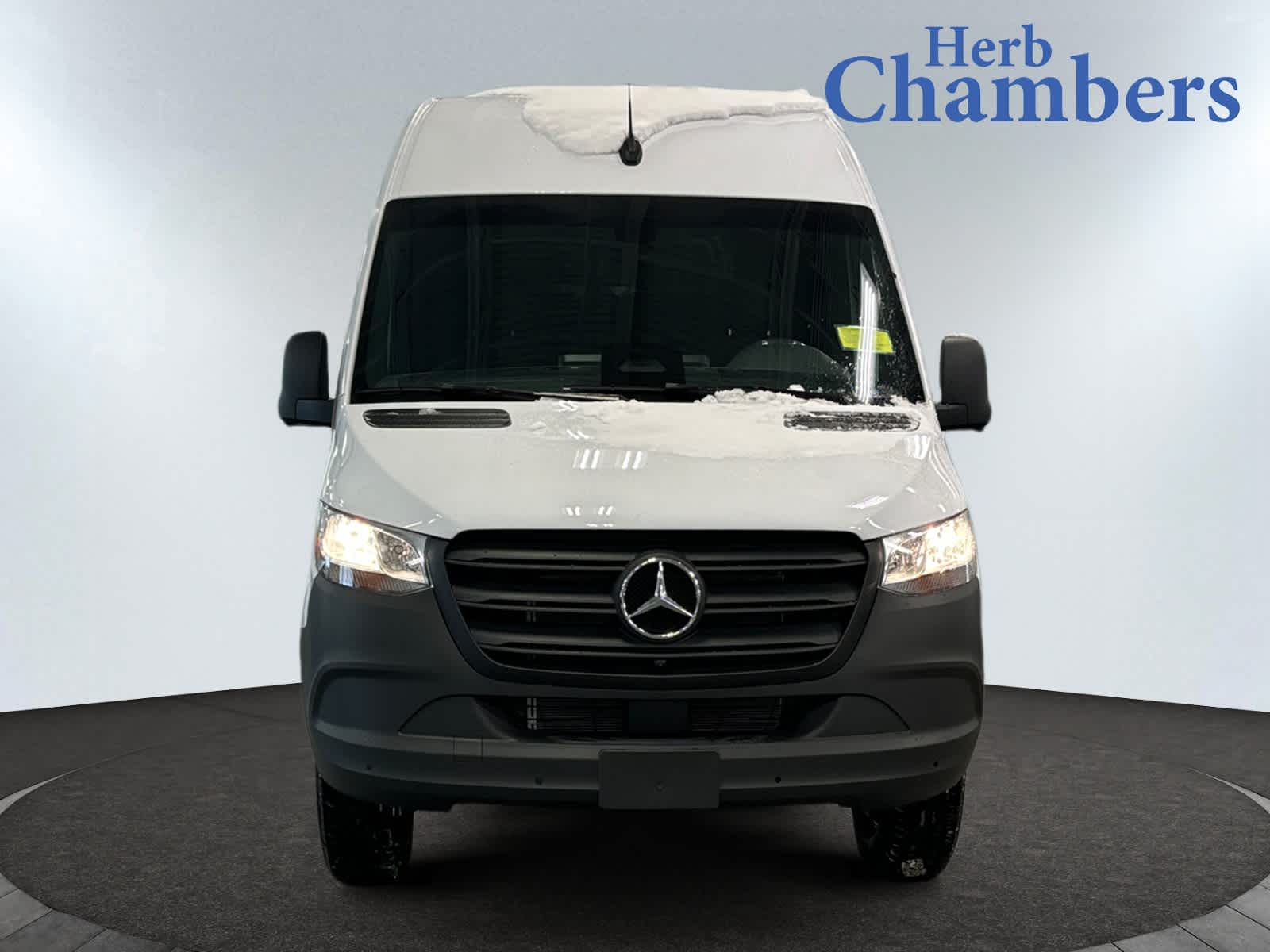 new 2025 Mercedes-Benz Sprinter car