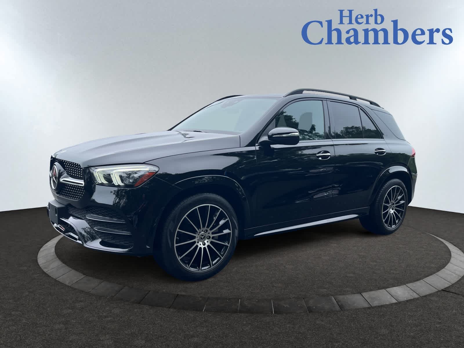 used 2022 Mercedes-Benz GLE 350 car, priced at $51,998