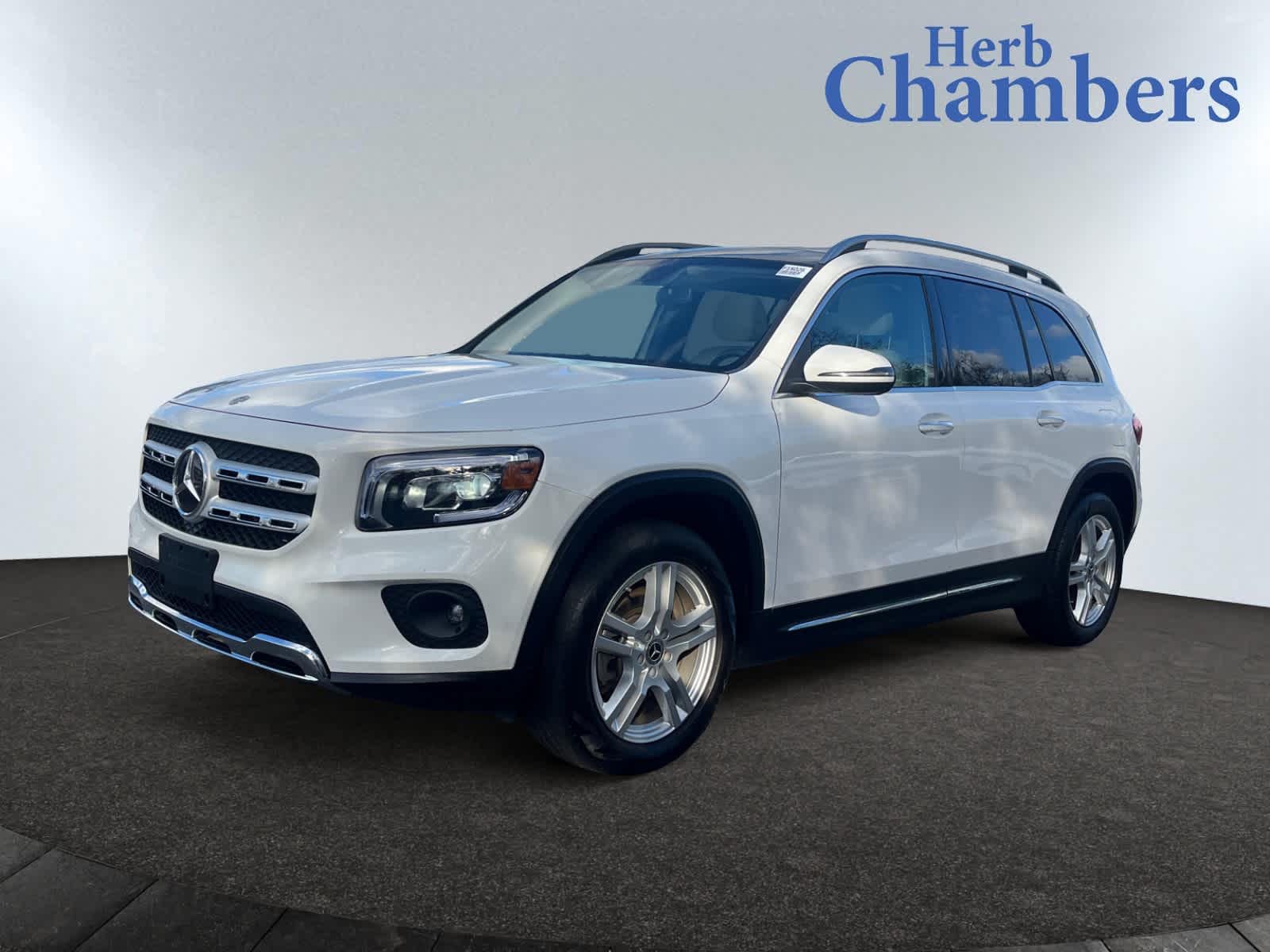 used 2021 Mercedes-Benz GLB 250 car, priced at $29,998