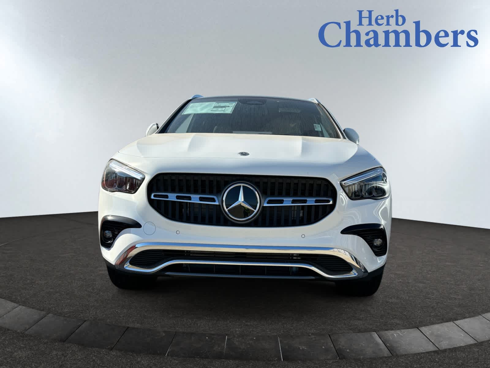 new 2025 Mercedes-Benz GLA 250 car