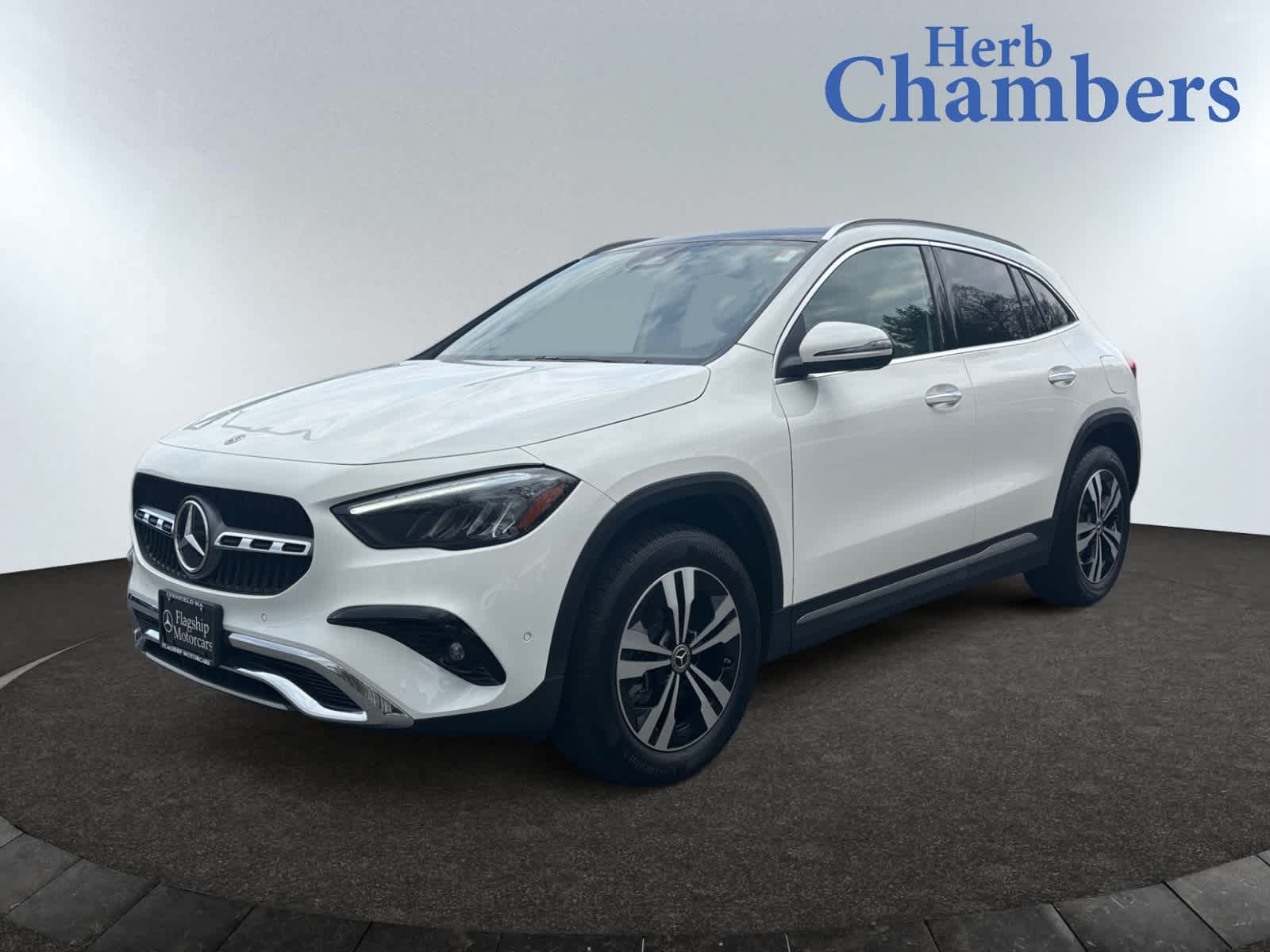 used 2024 Mercedes-Benz GLA 250 car, priced at $39,998