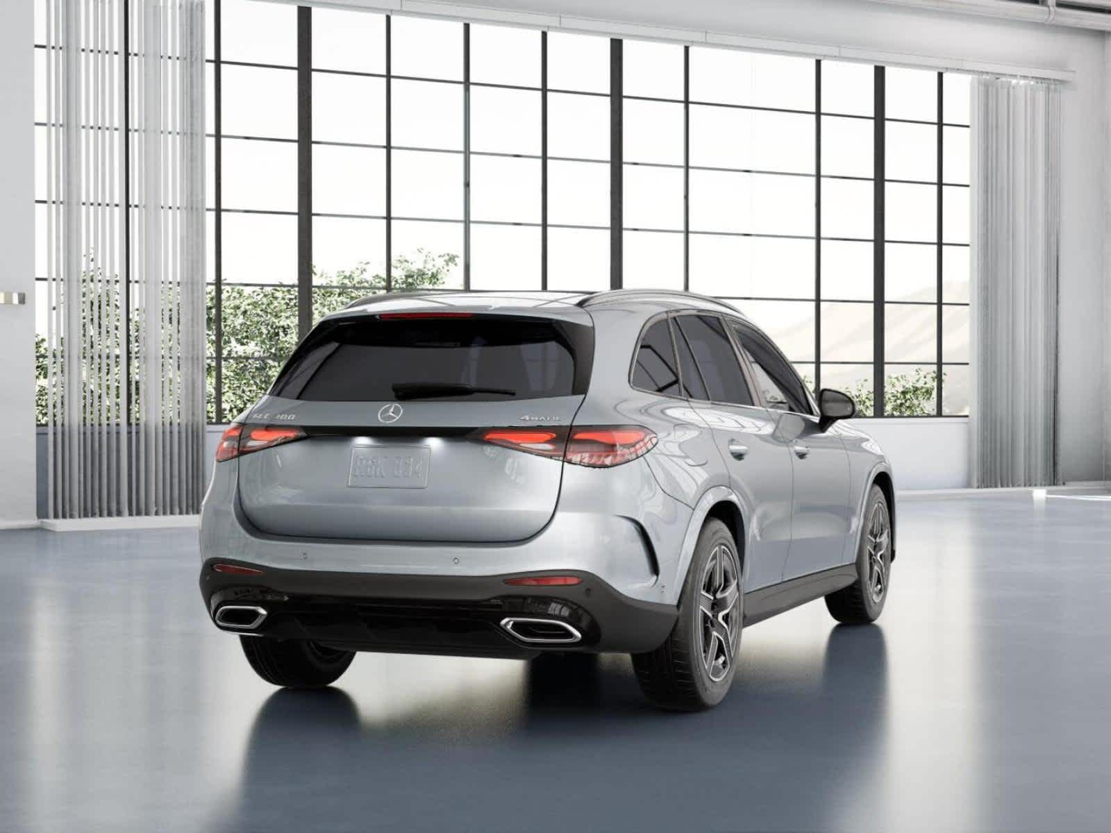 new 2025 Mercedes-Benz GLC 300 car
