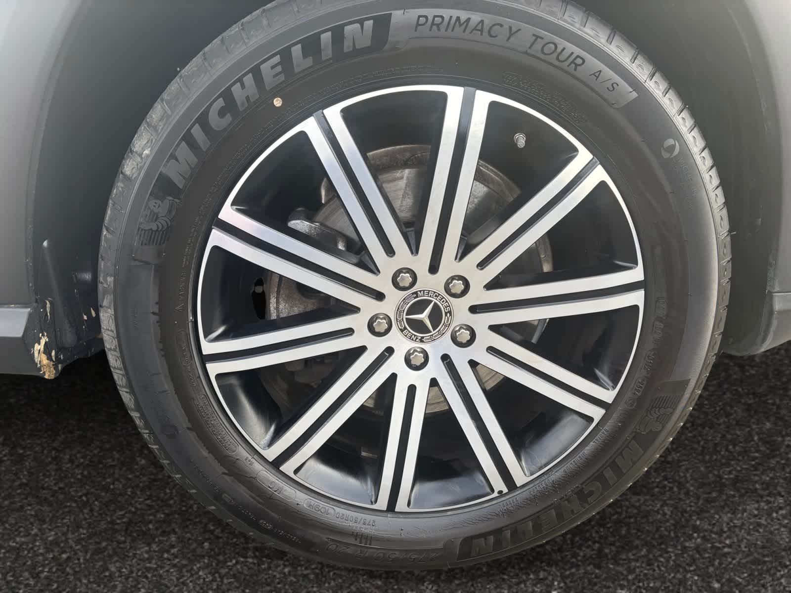 used 2025 Mercedes-Benz GLE 350 car, priced at $61,998