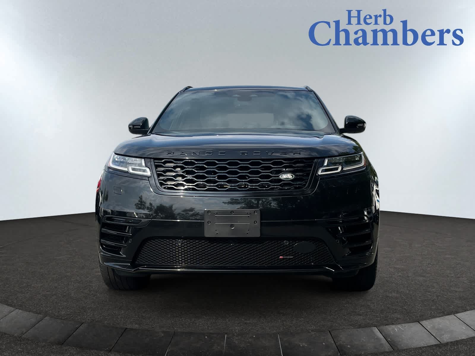 used 2022 Land Rover Range Rover Velar car, priced at $36,997