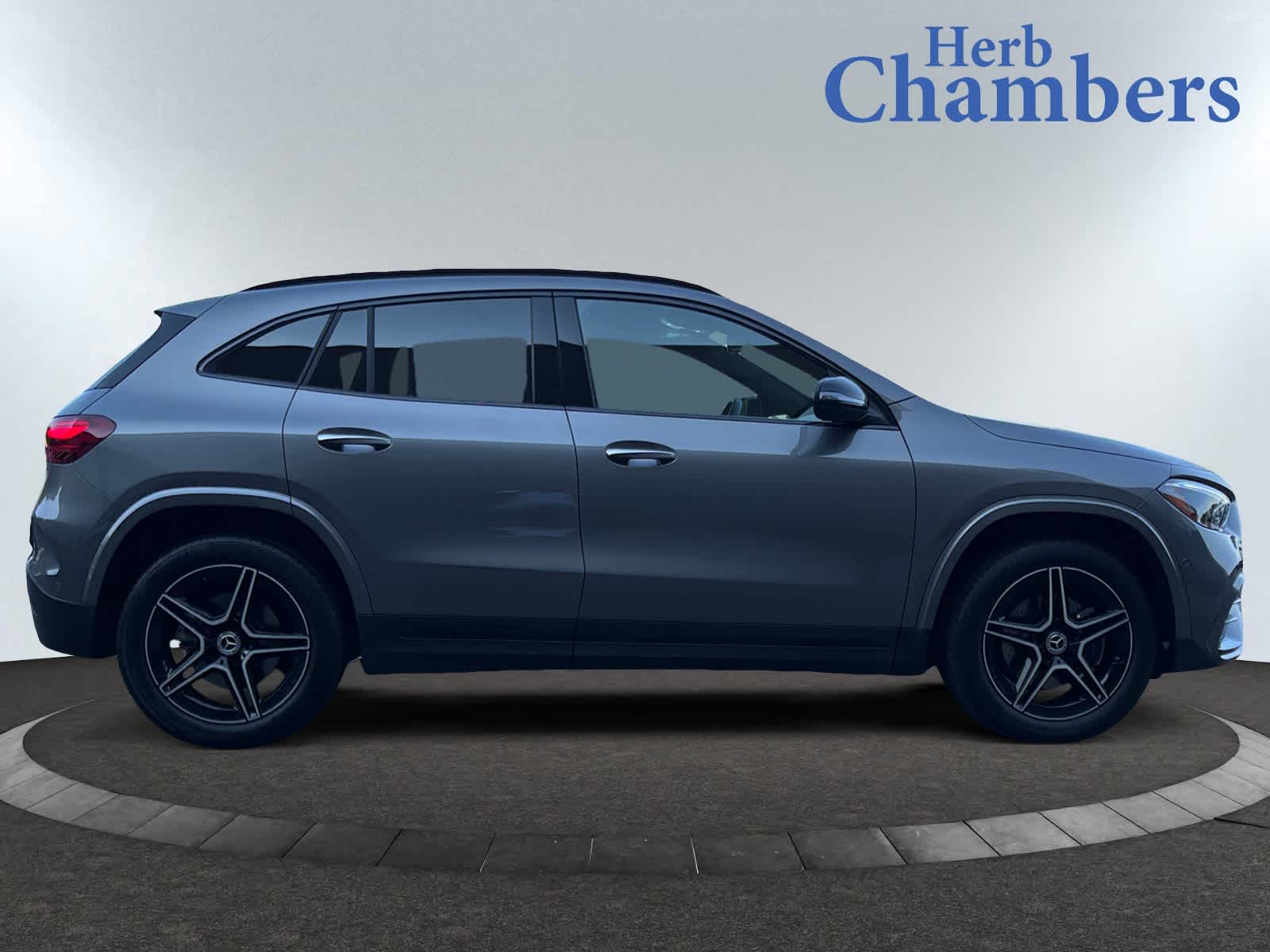used 2025 Mercedes-Benz GLA 250 car, priced at $45,998