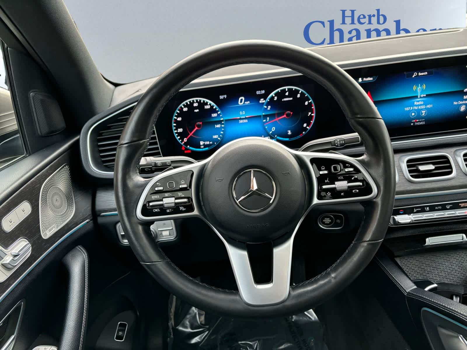 used 2021 Mercedes-Benz GLE 350 car, priced at $43,498