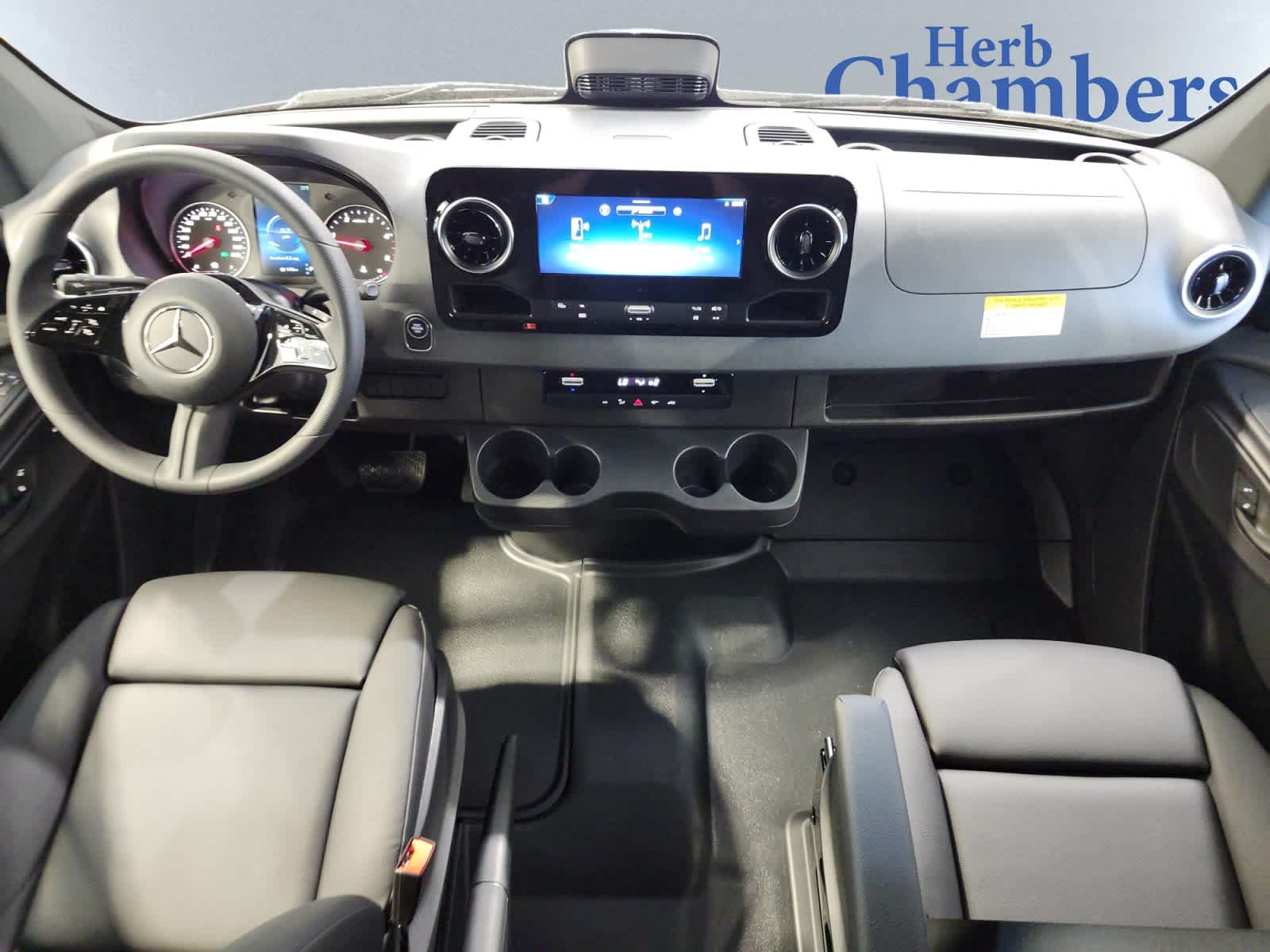 new 2025 Mercedes-Benz Sprinter car