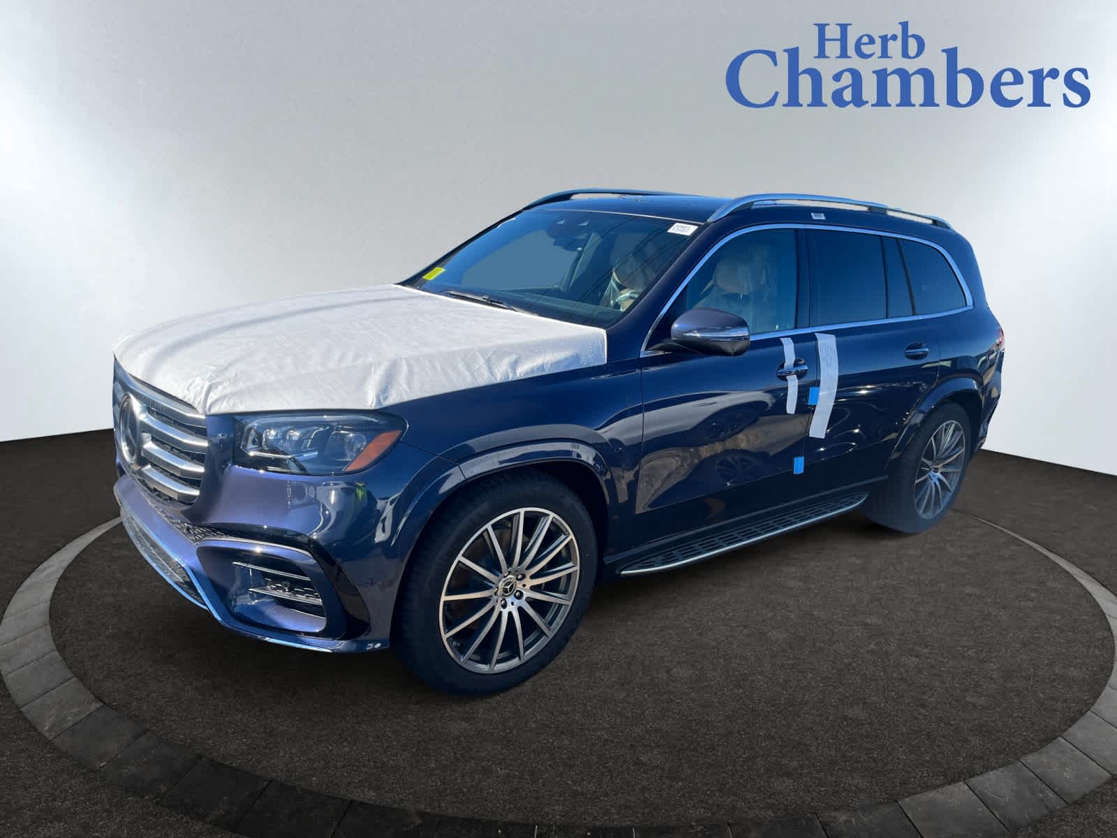 new 2025 Mercedes-Benz GLS 450 car