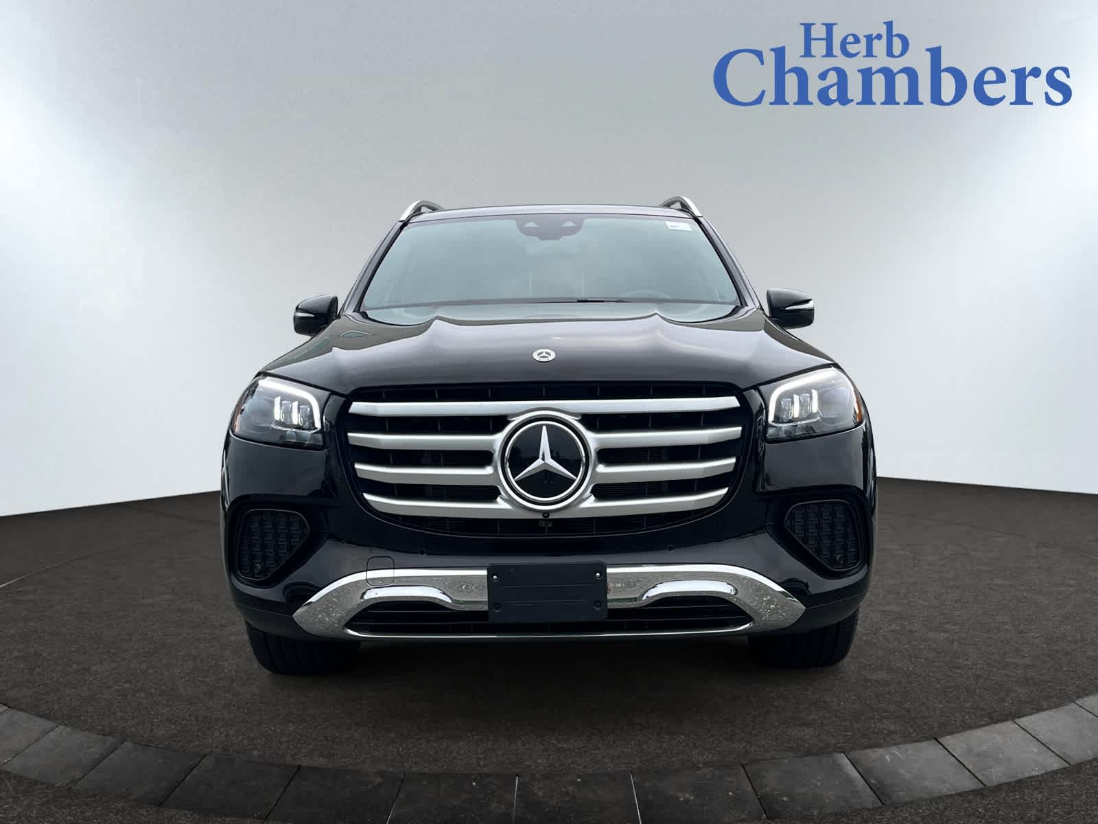 used 2025 Mercedes-Benz GLS 450 car, priced at $79,998