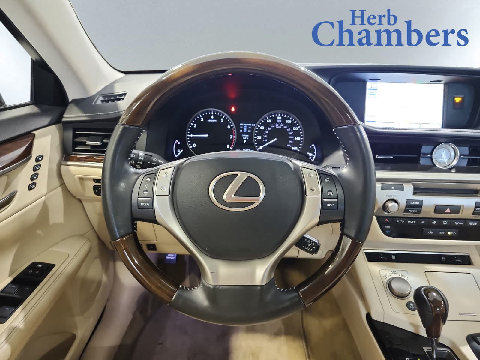 used 2014 Lexus ES 350 car, priced at $20,697