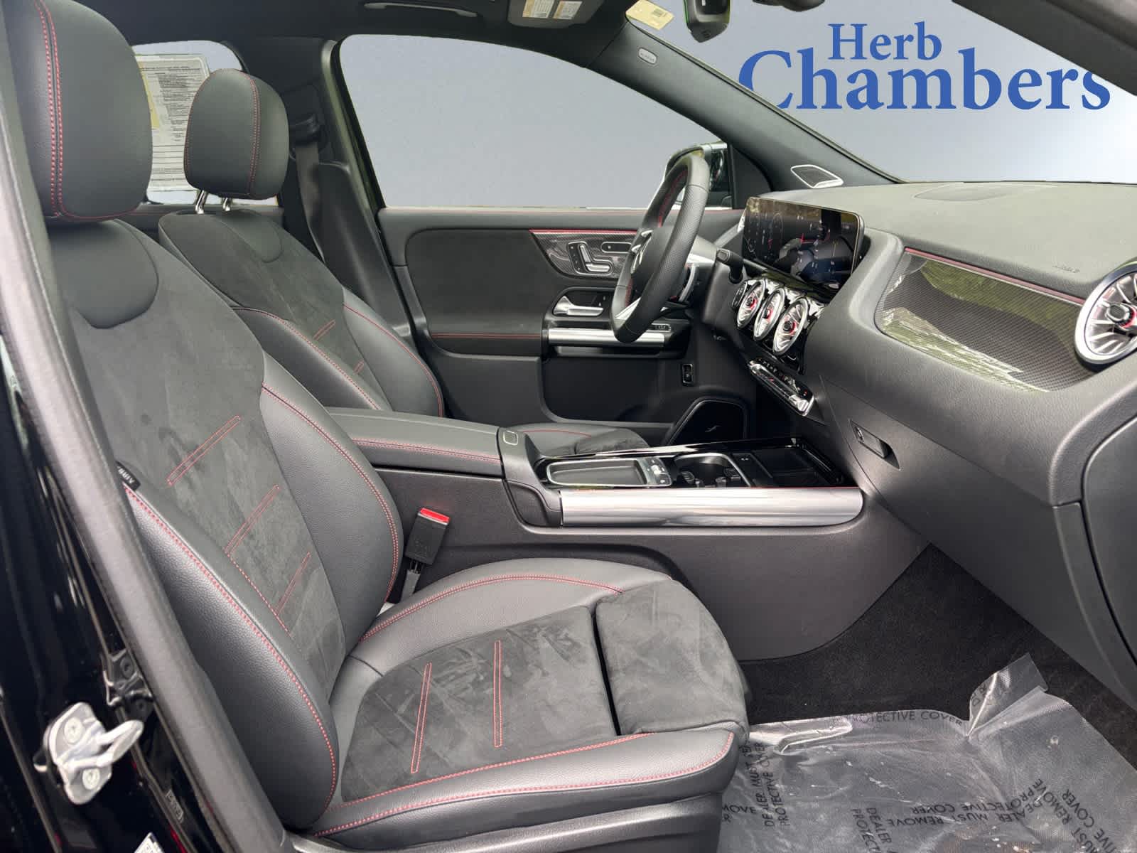 used 2025 Mercedes-Benz GLA 250 car, priced at $48,998