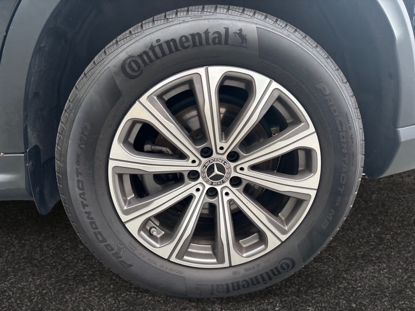 used 2023 Mercedes-Benz GLC 300 car, priced at $39,998