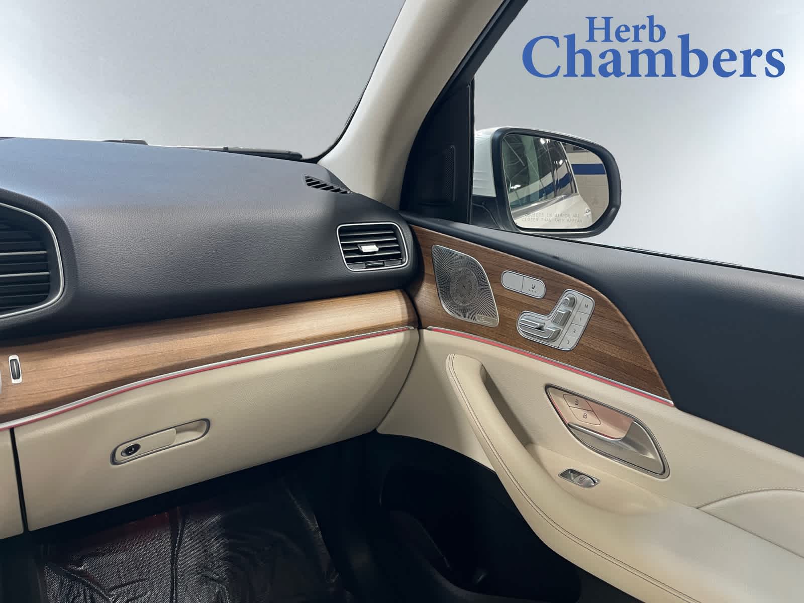 used 2022 Mercedes-Benz GLE 350 car, priced at $51,998