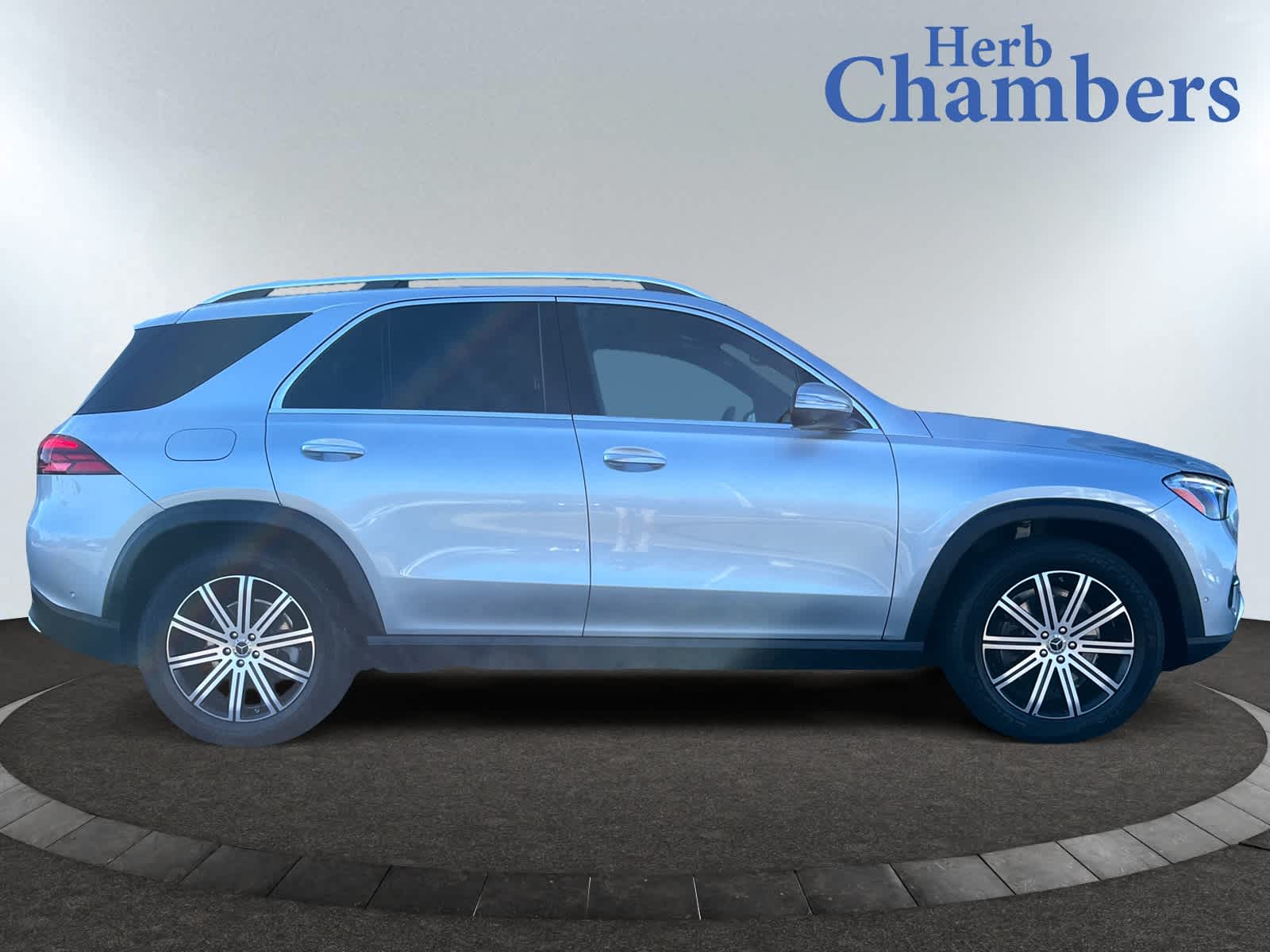 used 2025 Mercedes-Benz GLE 350 car, priced at $62,998