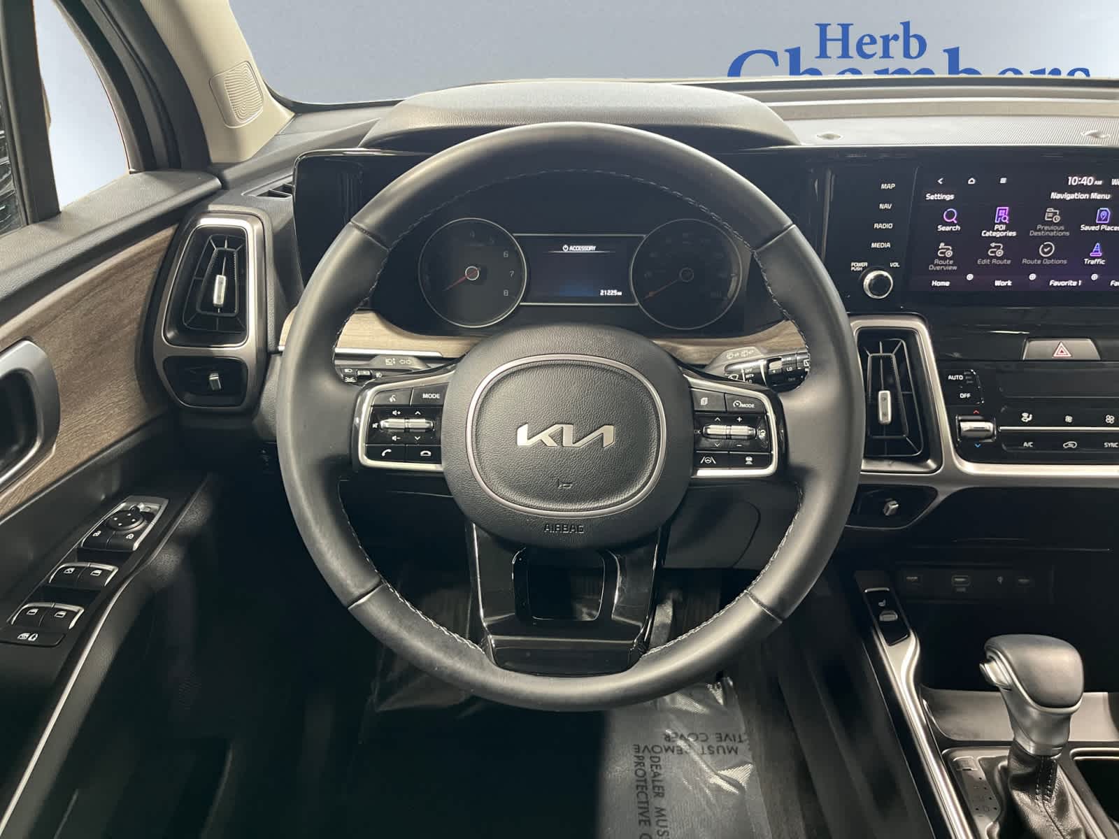 used 2023 Kia Sorento car, priced at $32,999