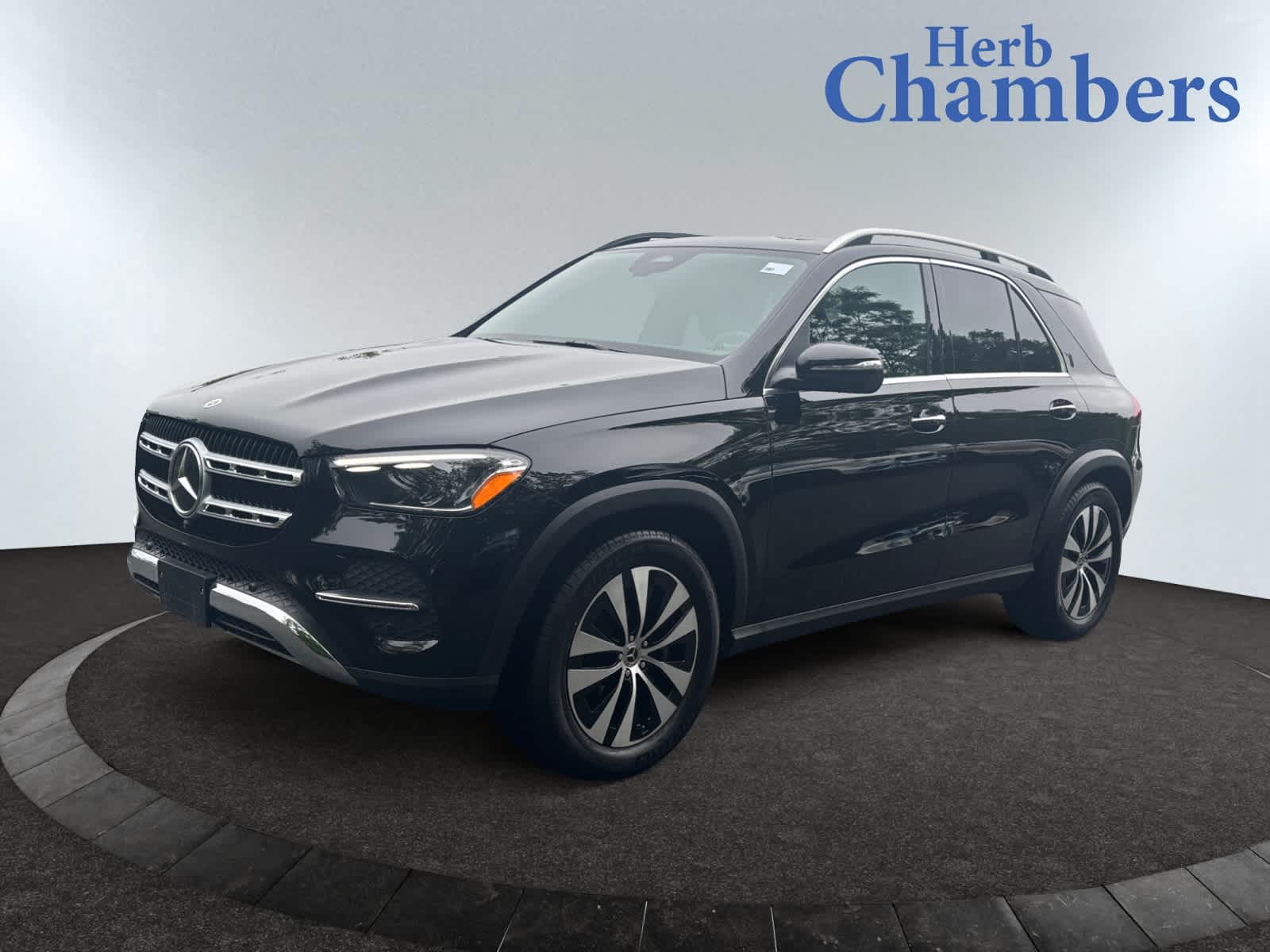 used 2025 Mercedes-Benz GLE 350 car, priced at $58,998