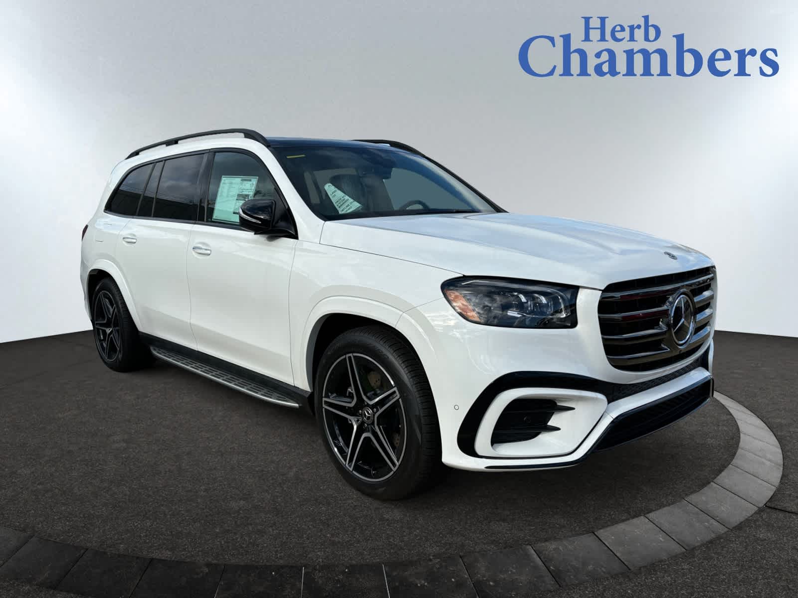 new 2025 Mercedes-Benz GLS 450 car