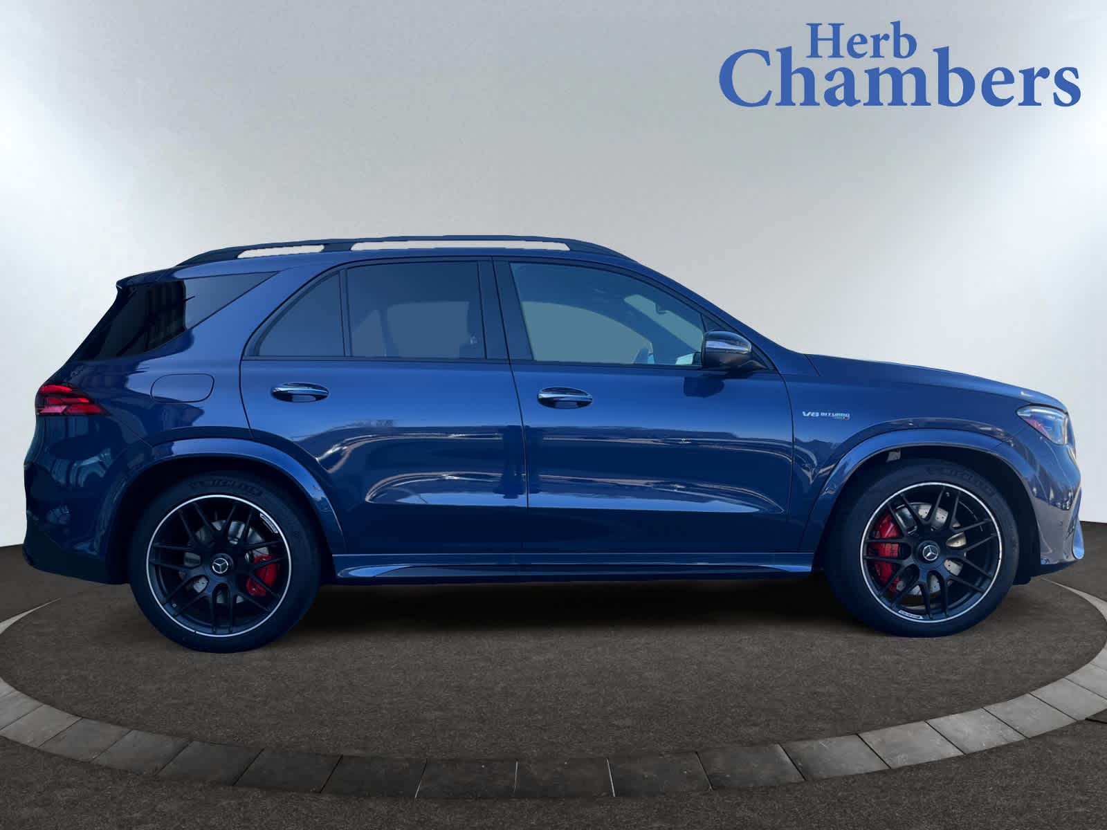 used 2024 Mercedes-Benz AMG GLE 63 car, priced at $110,998