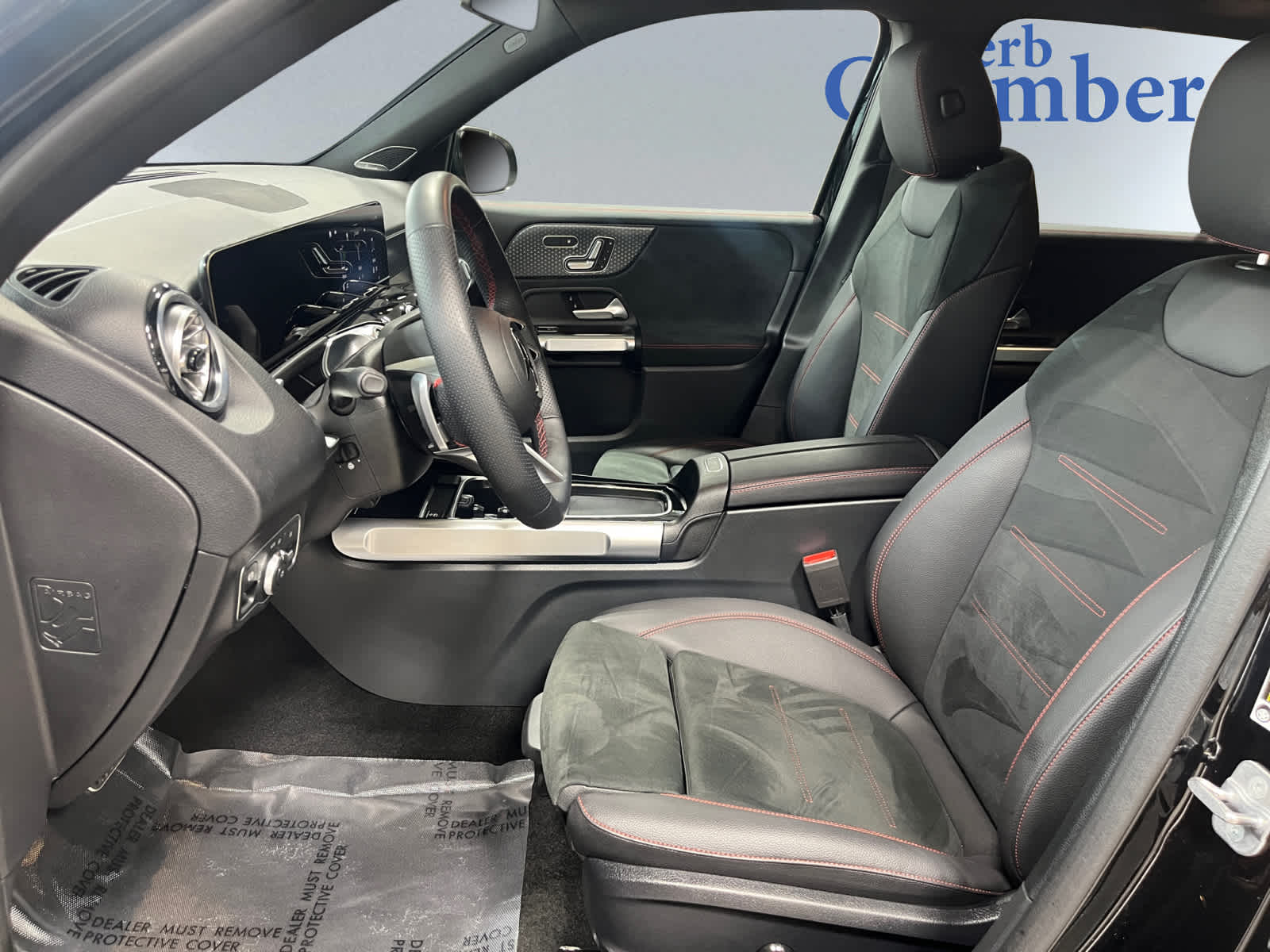 used 2025 Mercedes-Benz GLB 250 car, priced at $48,998