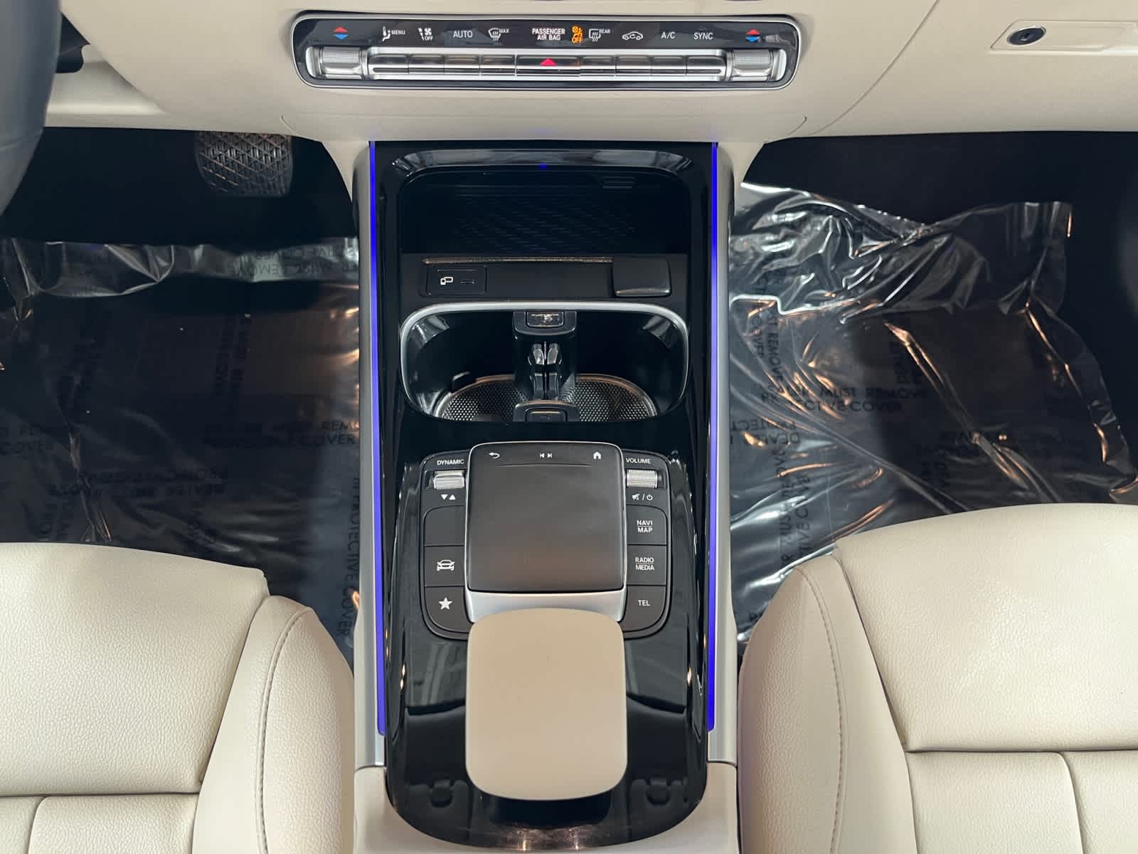 used 2021 Mercedes-Benz GLB 250 car, priced at $29,998