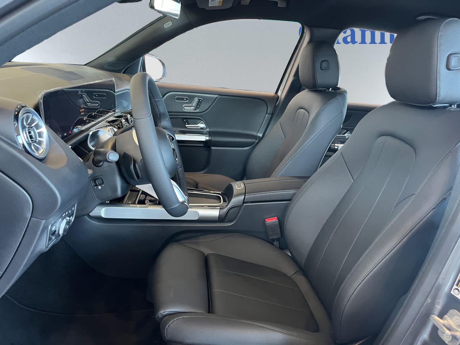used 2025 Mercedes-Benz GLB 250 car, priced at $44,998