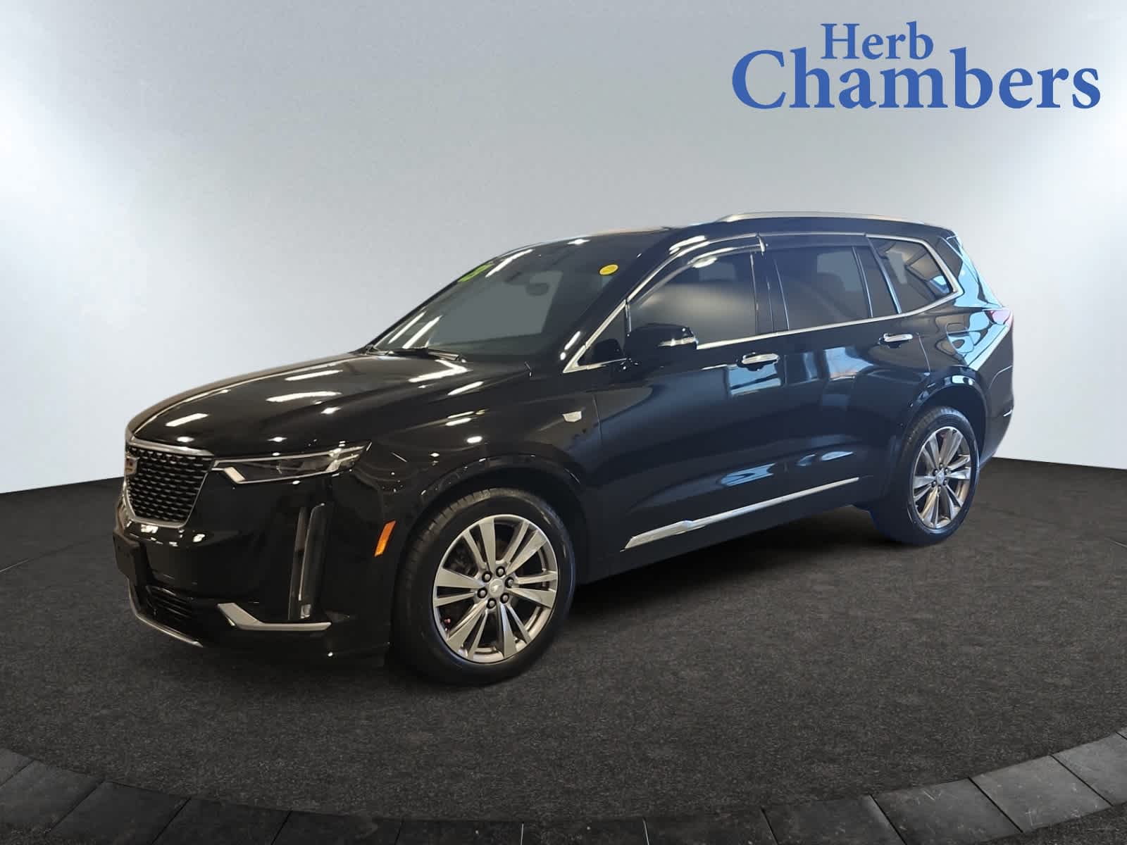 used 2023 Cadillac XT6 car, priced at $35,497