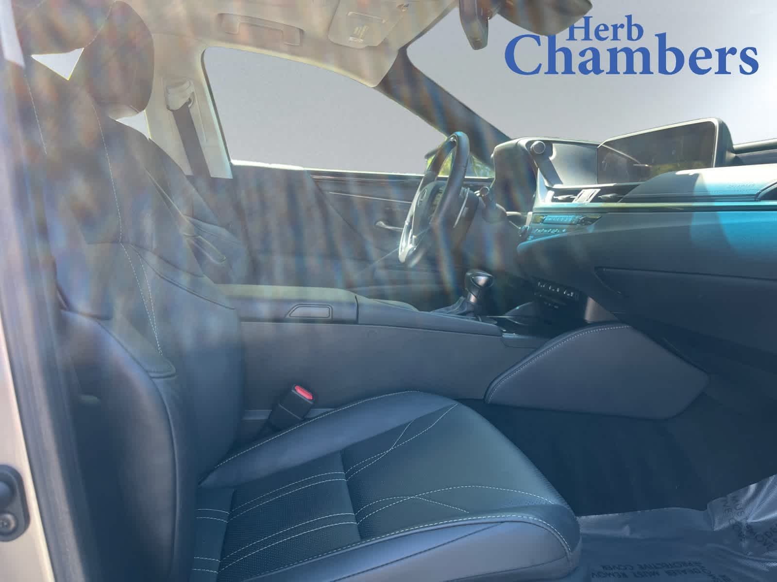 used 2020 Lexus ES 300h car, priced at $34,999