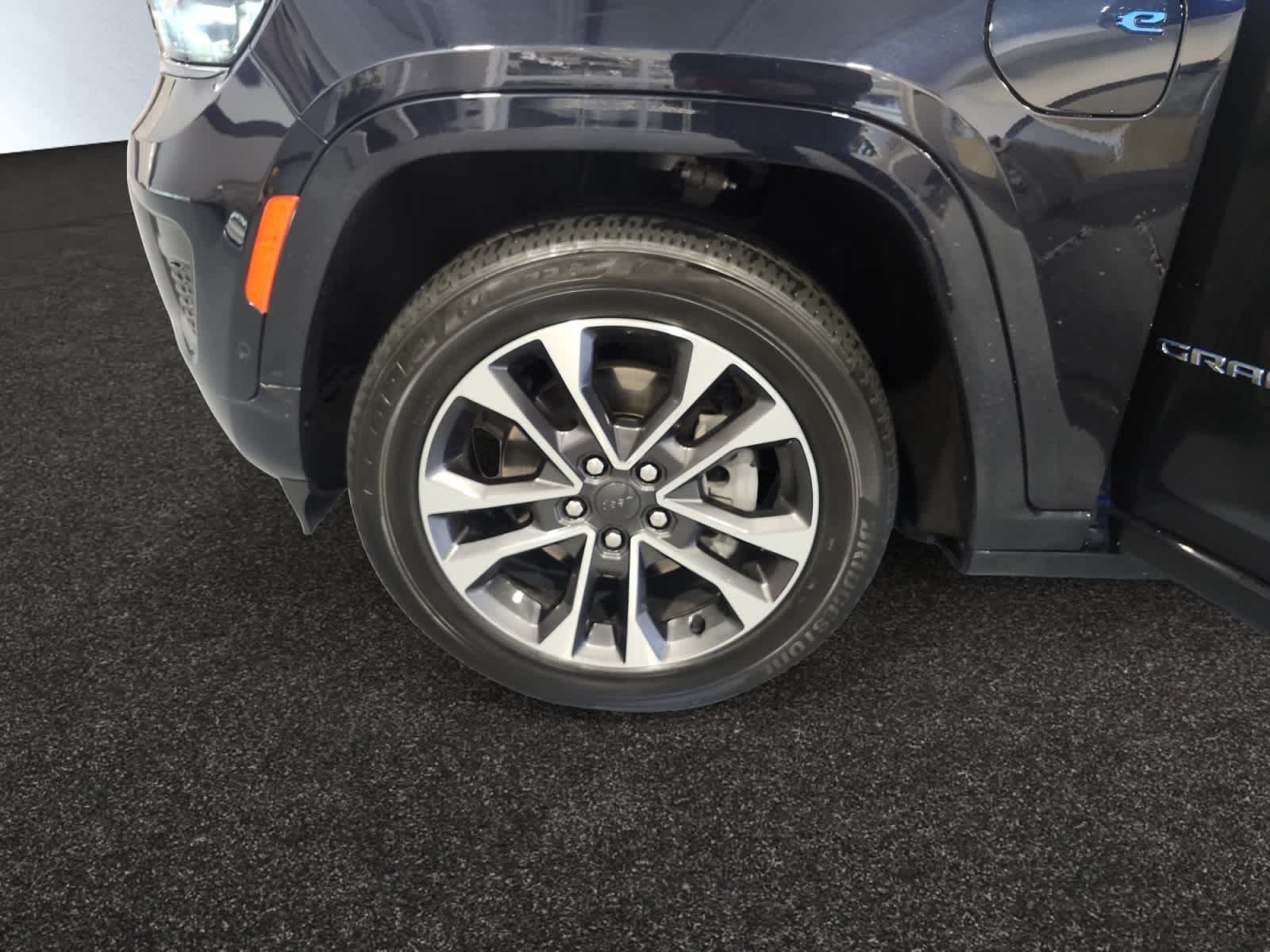 used 2023 Jeep Grand Cherokee 4xe car, priced at $39,997