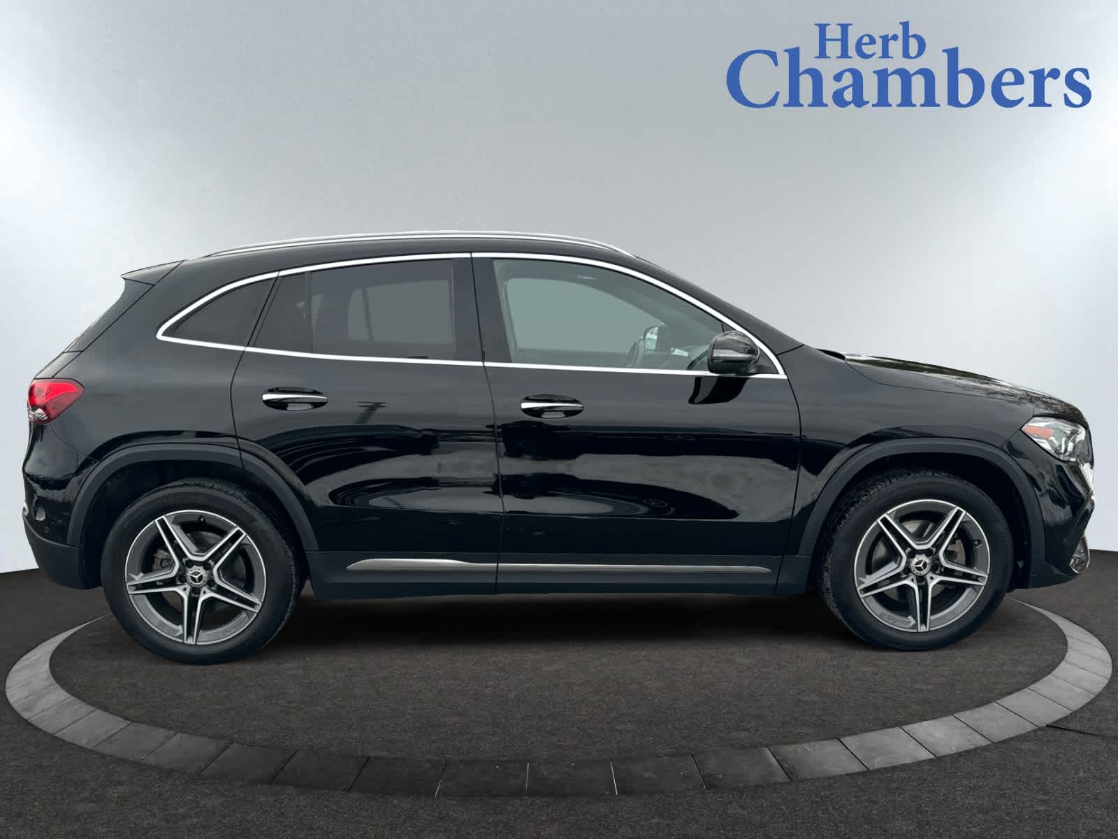 used 2021 Mercedes-Benz GLA 250 car, priced at $27,998