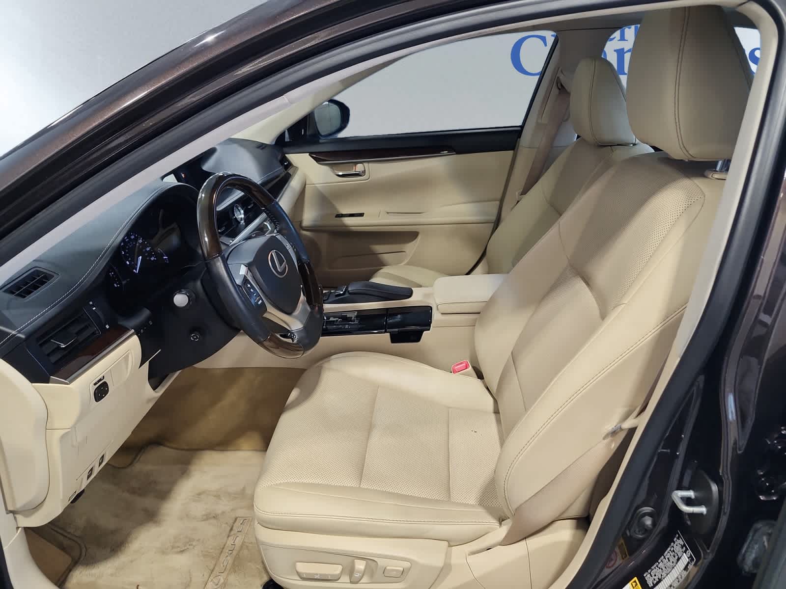 used 2014 Lexus ES 350 car, priced at $20,697