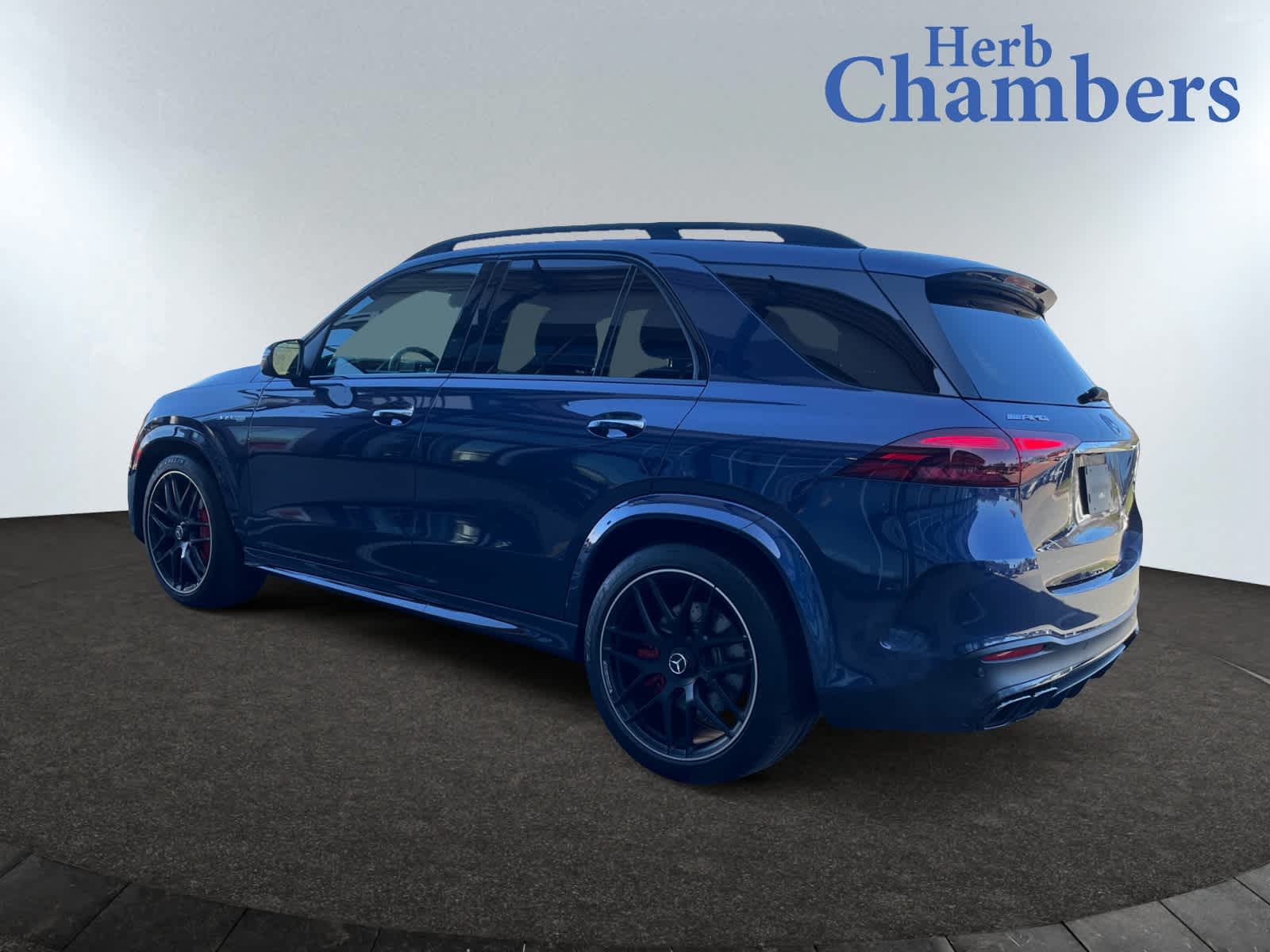 used 2024 Mercedes-Benz AMG GLE 63 car, priced at $110,998
