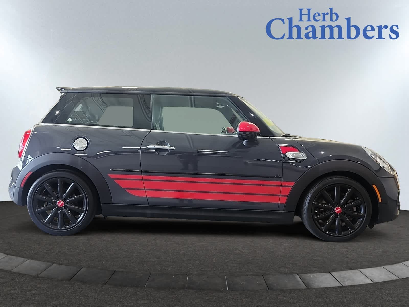used 2015 MINI Hardtop 2 Door car, priced at $17,997
