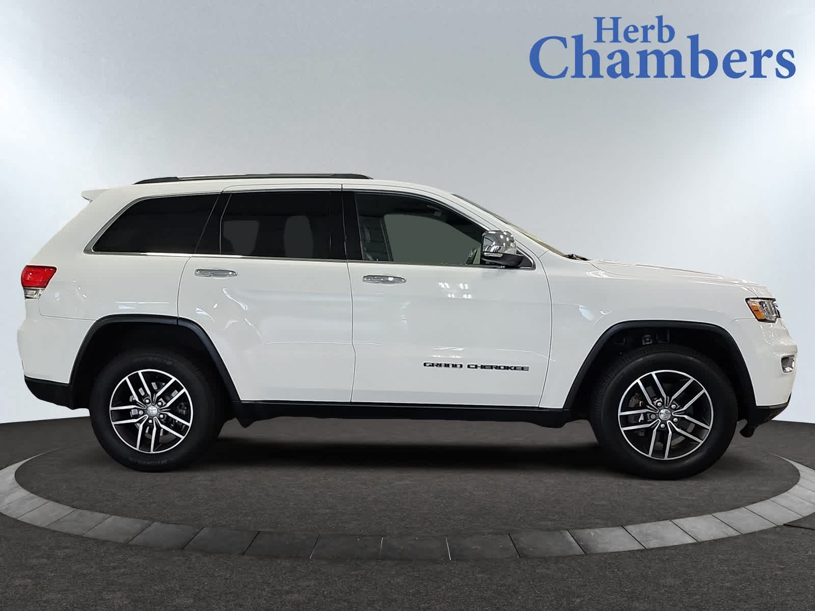 used 2018 Jeep Grand Cherokee car, priced at $19,997