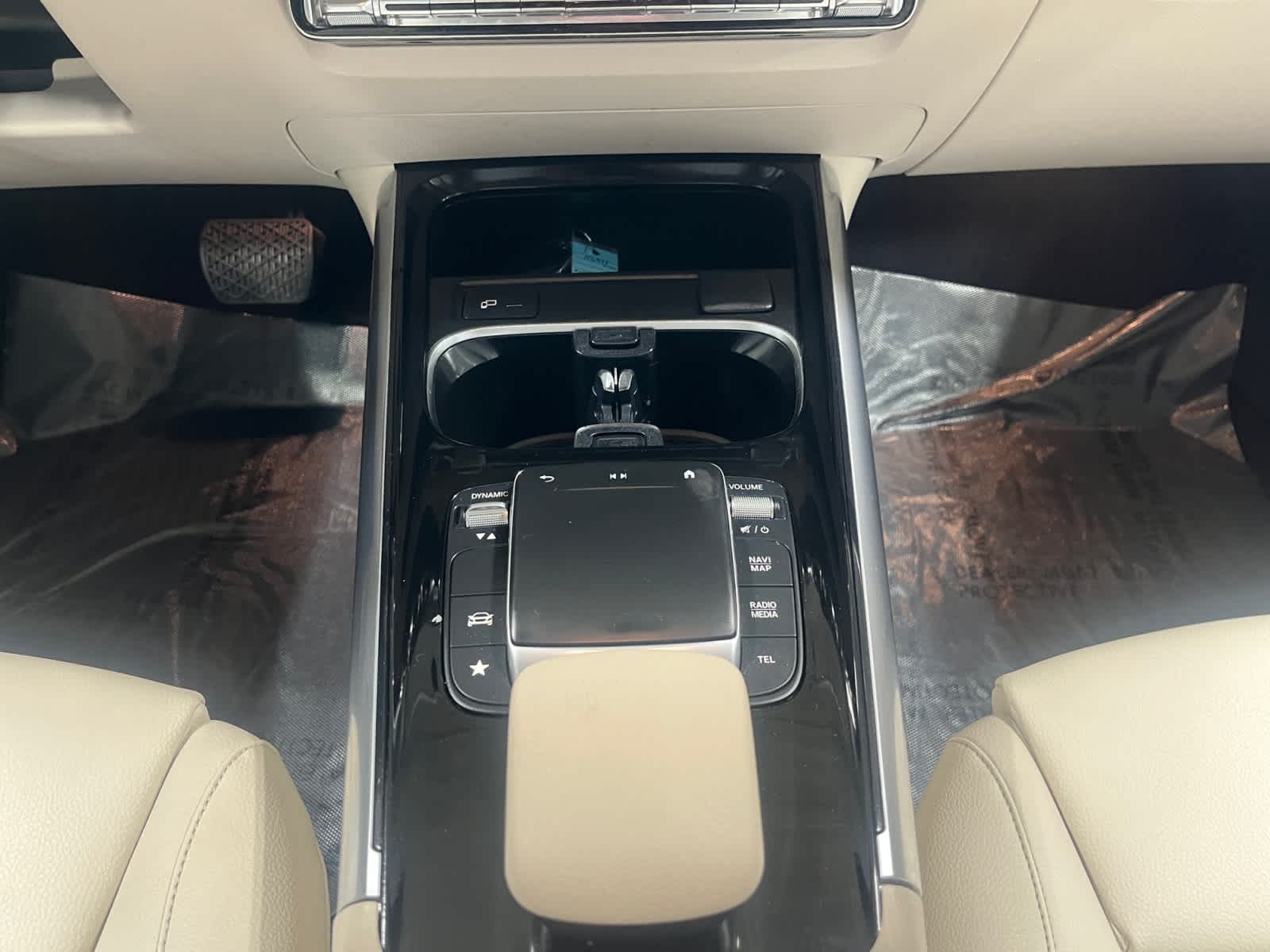 used 2021 Mercedes-Benz GLA 250 car, priced at $25,998