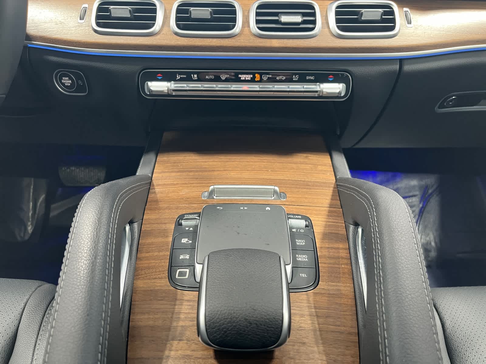 used 2025 Mercedes-Benz GLE 350 car, priced at $57,998
