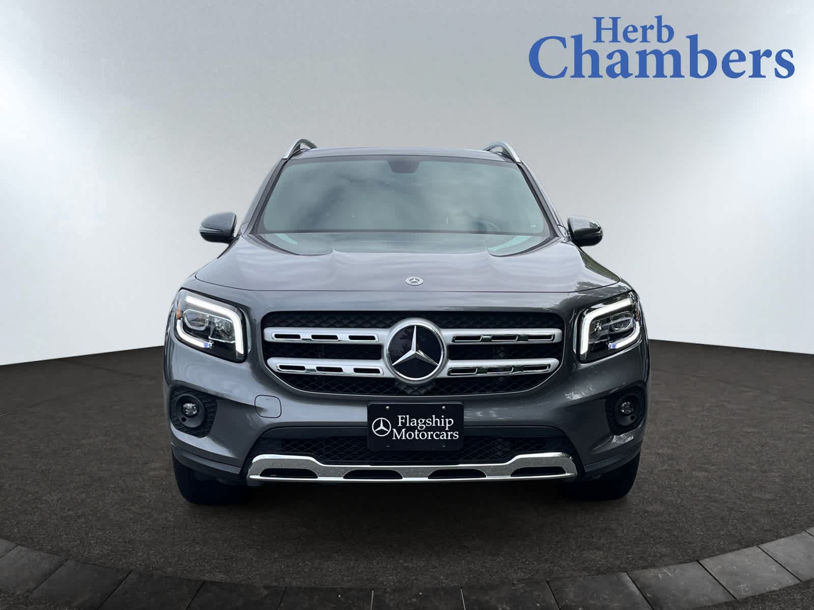 used 2021 Mercedes-Benz GLB 250 car, priced at $29,998