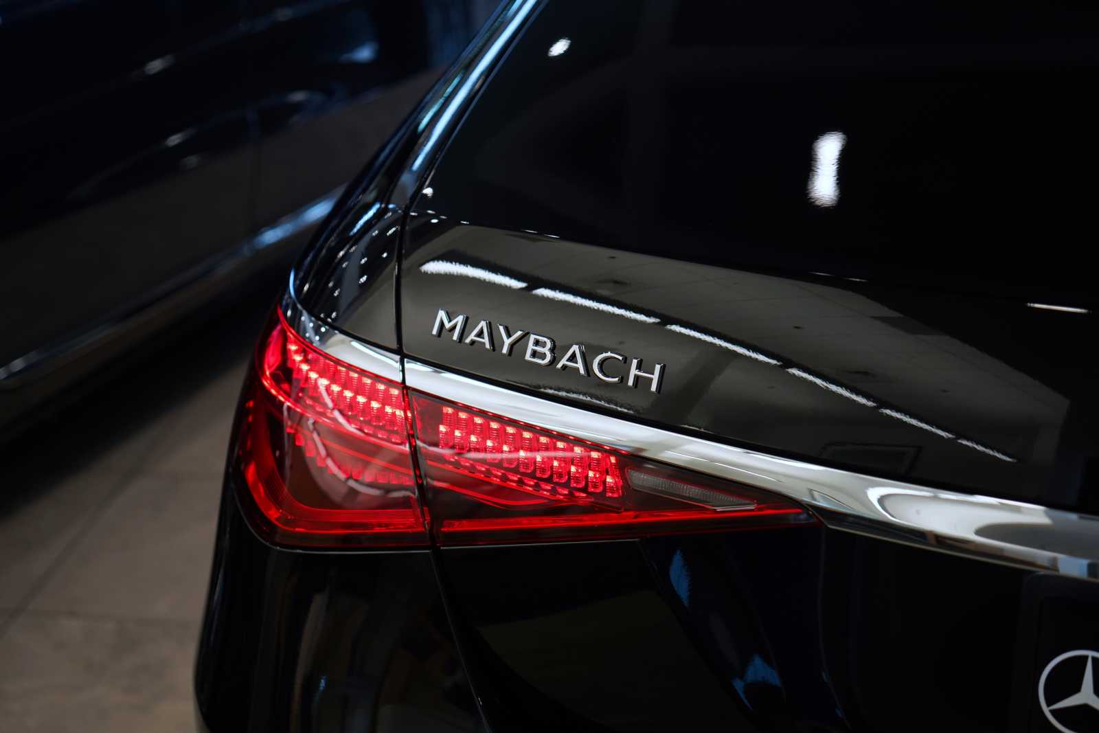 new 2024 Mercedes-Benz Maybach S 580 car