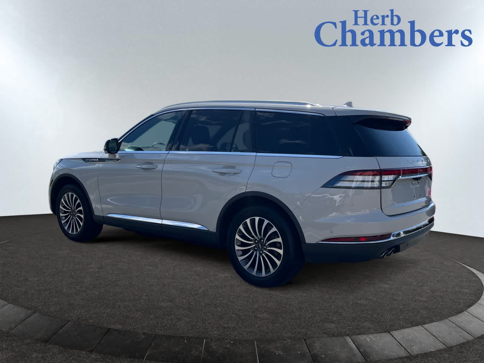 used 2020 Lincoln Aviator car, priced at $28,997
