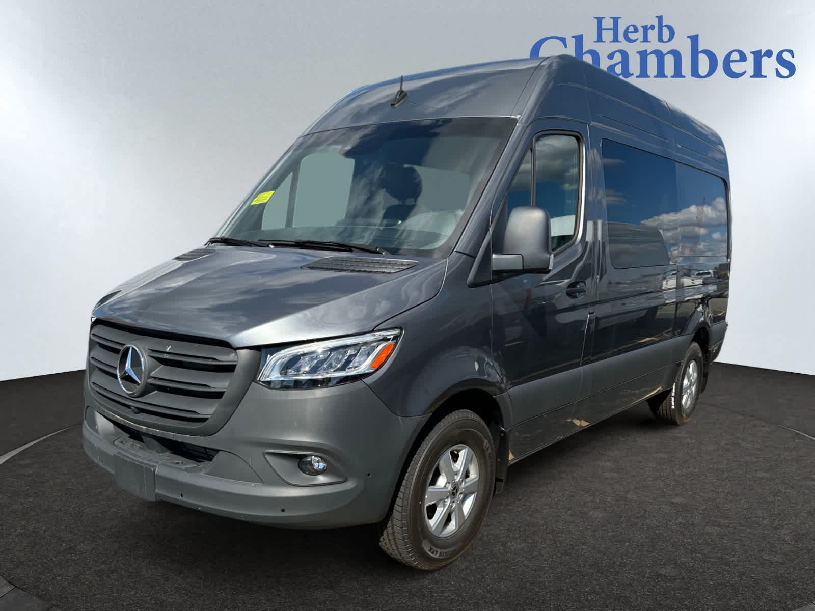 new 2024 Mercedes-Benz Sprinter car