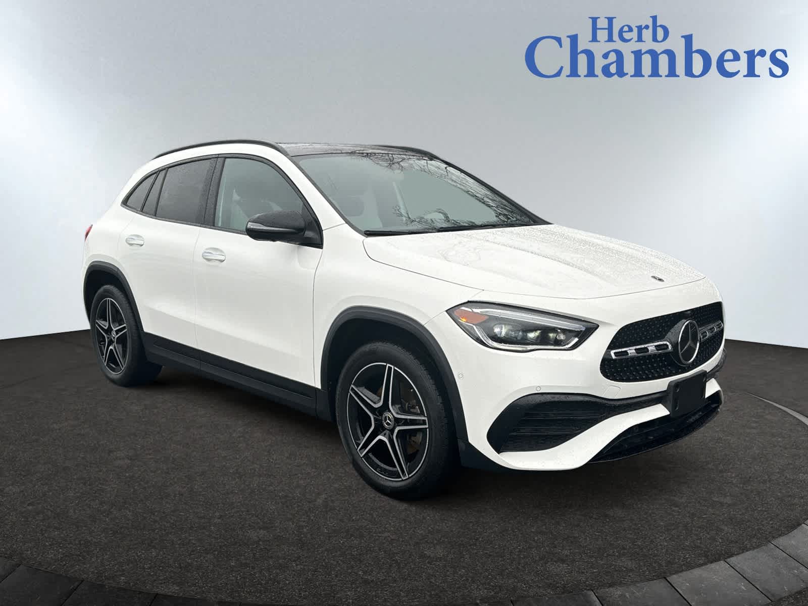 used 2021 Mercedes-Benz GLA 250 car, priced at $30,499