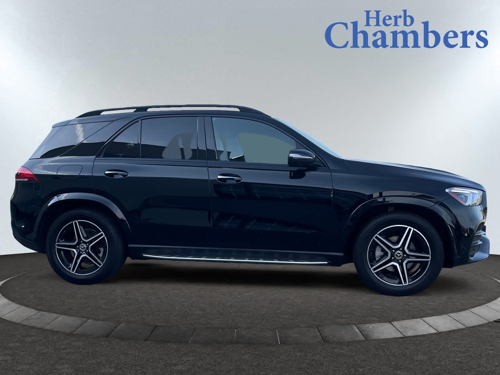 used 2021 Mercedes-Benz GLE 350 car, priced at $41,999