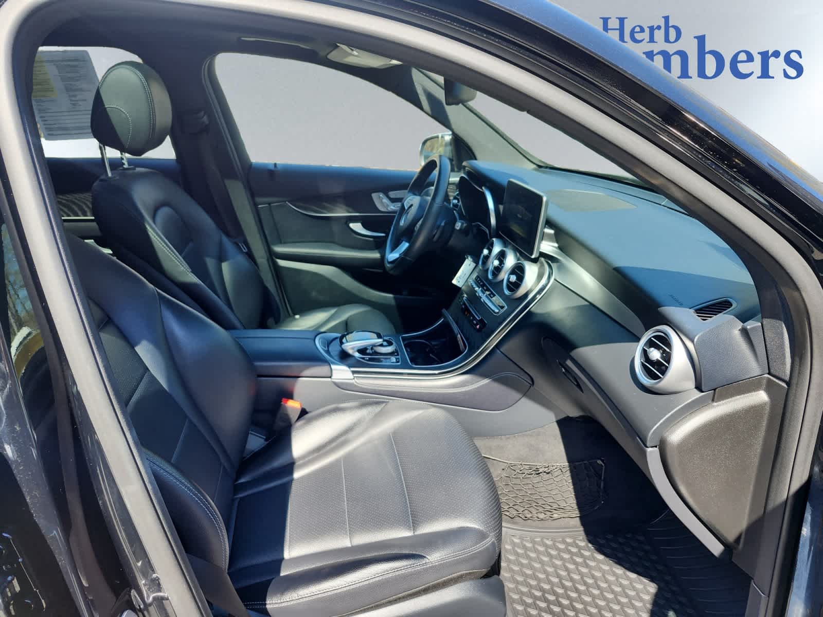 used 2018 Mercedes-Benz GLC 300 car, priced at $19,997