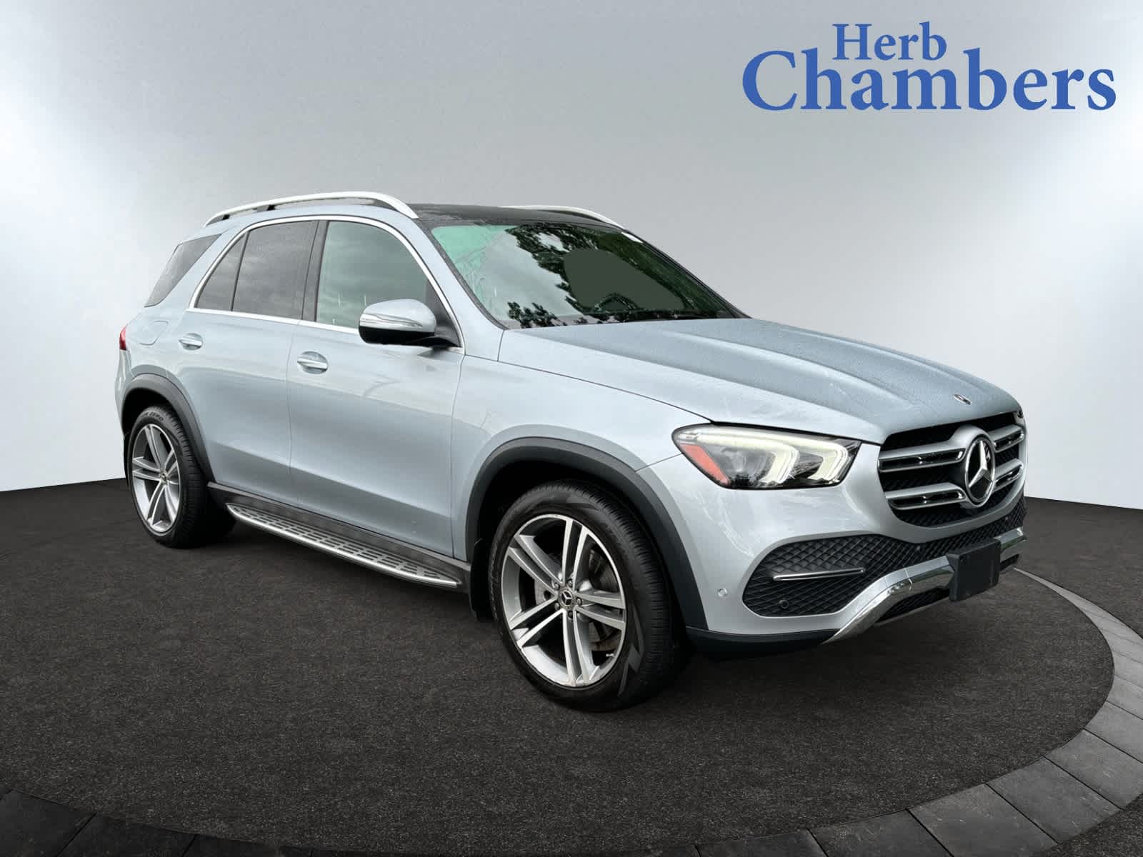 used 2022 Mercedes-Benz GLE 350 car, priced at $46,998