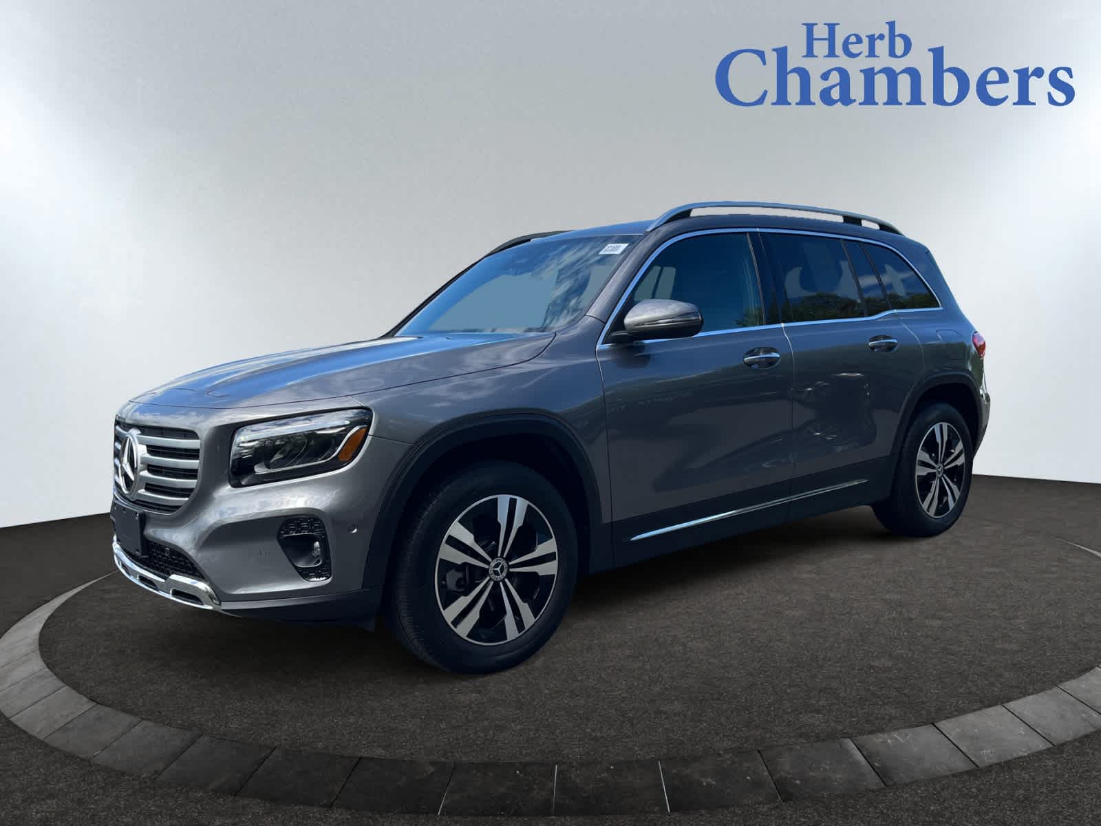 used 2025 Mercedes-Benz GLB 250 car, priced at $43,898
