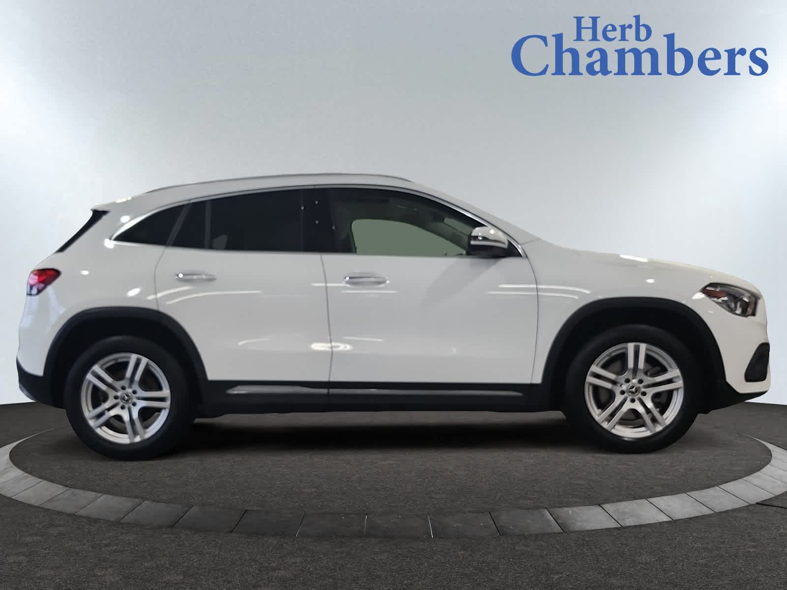 used 2021 Mercedes-Benz GLA 250 car, priced at $22,597